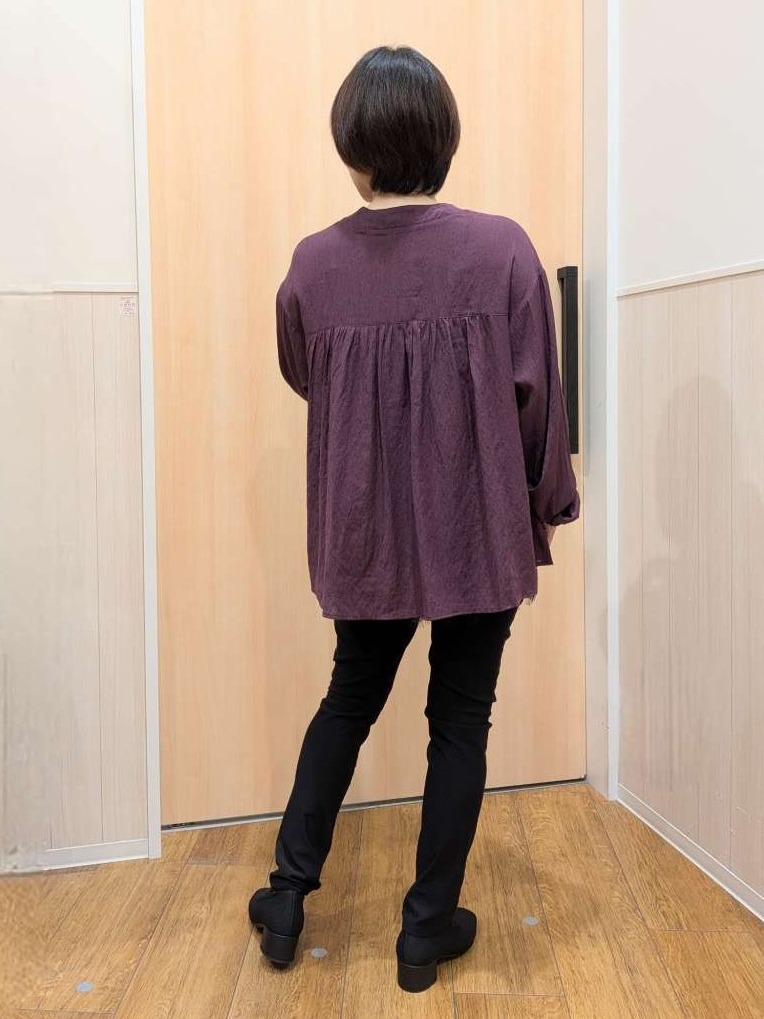 Kさんの「SHOO･LA･RUE｜【S-LL/洗濯機可】着痩せシルエット シャーリングシャツカーディガン」を使ったコーディネート