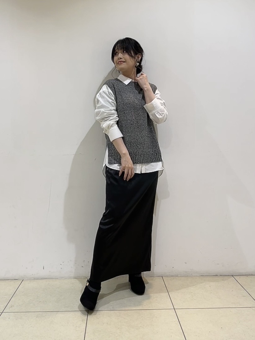 watanabeさんの「UNTITLED｜【5色展開/手洗い可】ローシルクウールニットベスト」を使ったコーディネート
