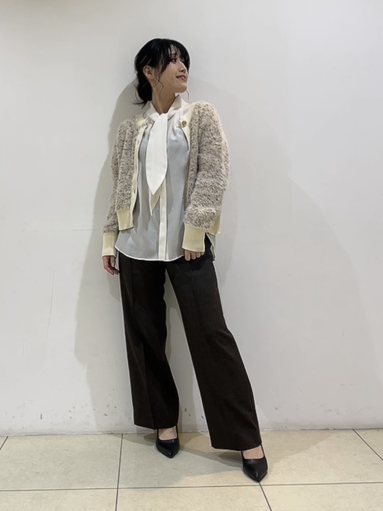 watanabeさんの「UNTITLED｜【華やか／ラメ混】ツイード調カーディガン」を使ったコーディネート