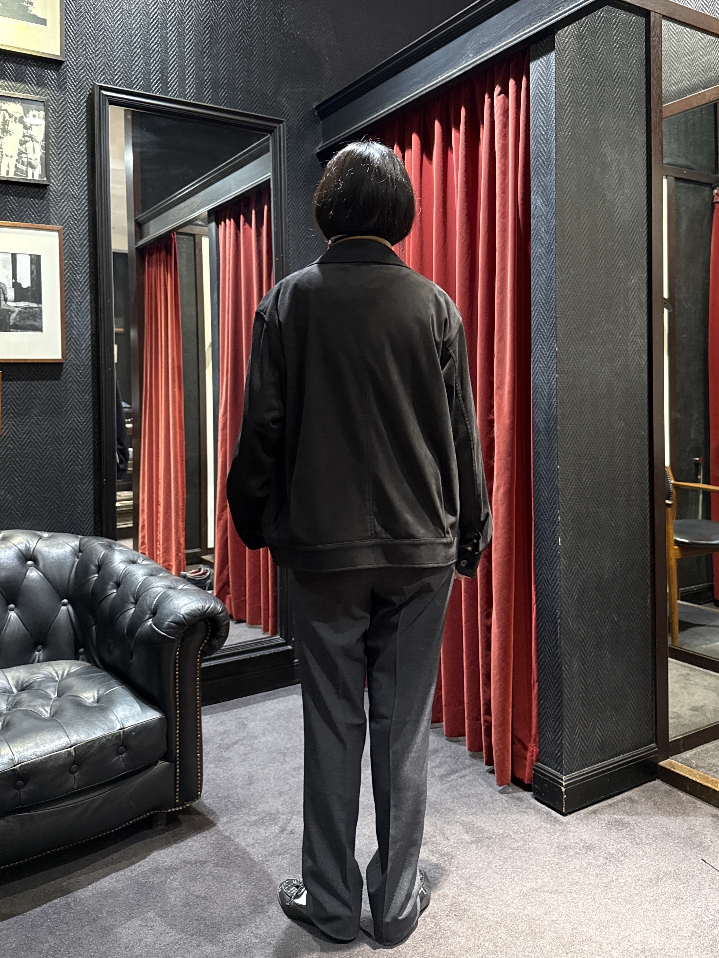 神野（jinno）さんの「TAKEO KIKUCHI｜デニム＆スウェード調 ジップブルゾン」を使ったコーディネート