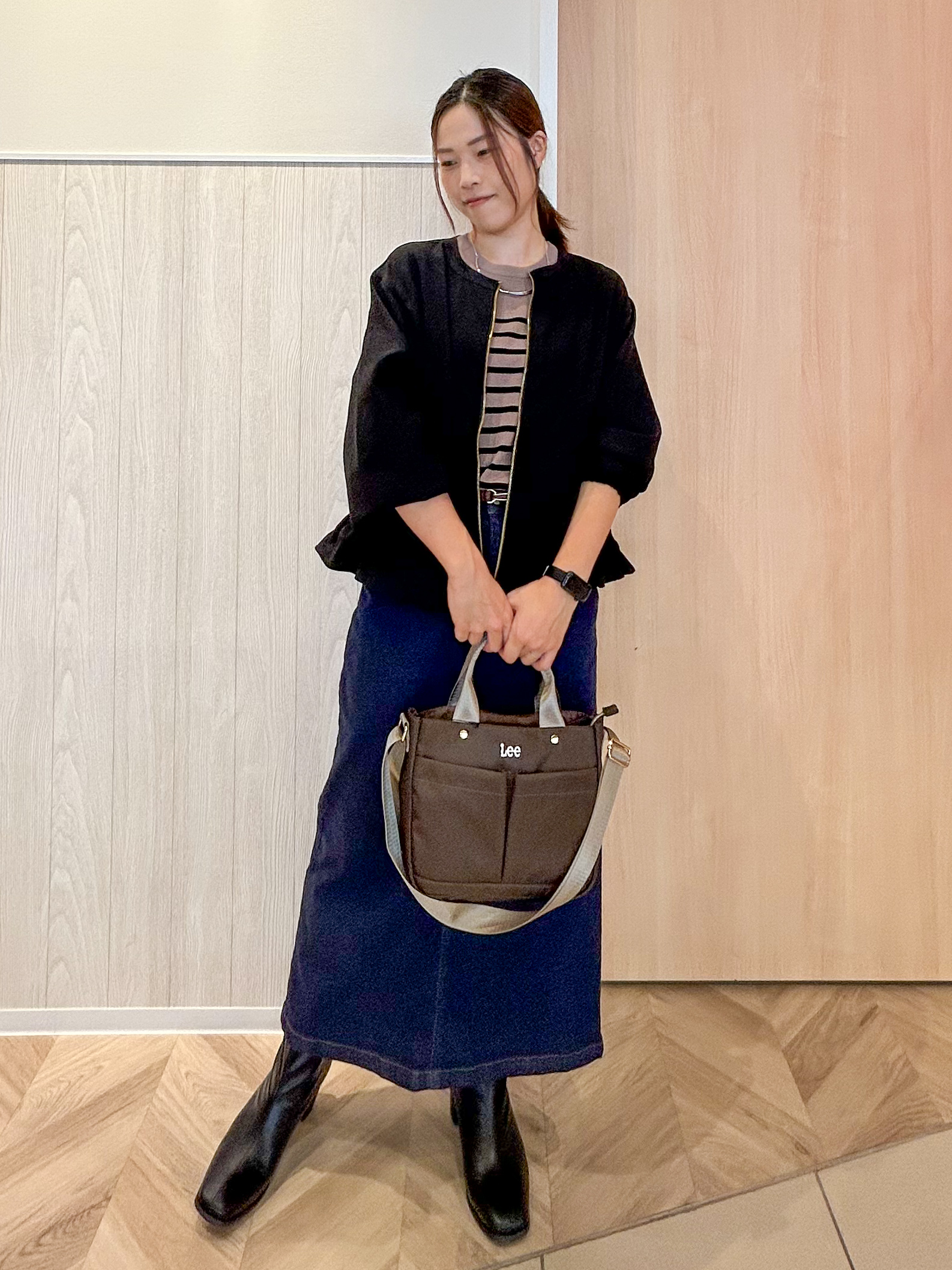 tomoさんの「SHOO･LA･RUE｜【洗濯後しわになりにくい/S-LL】裾ドロストフリルブルゾン」を使ったコーディネート