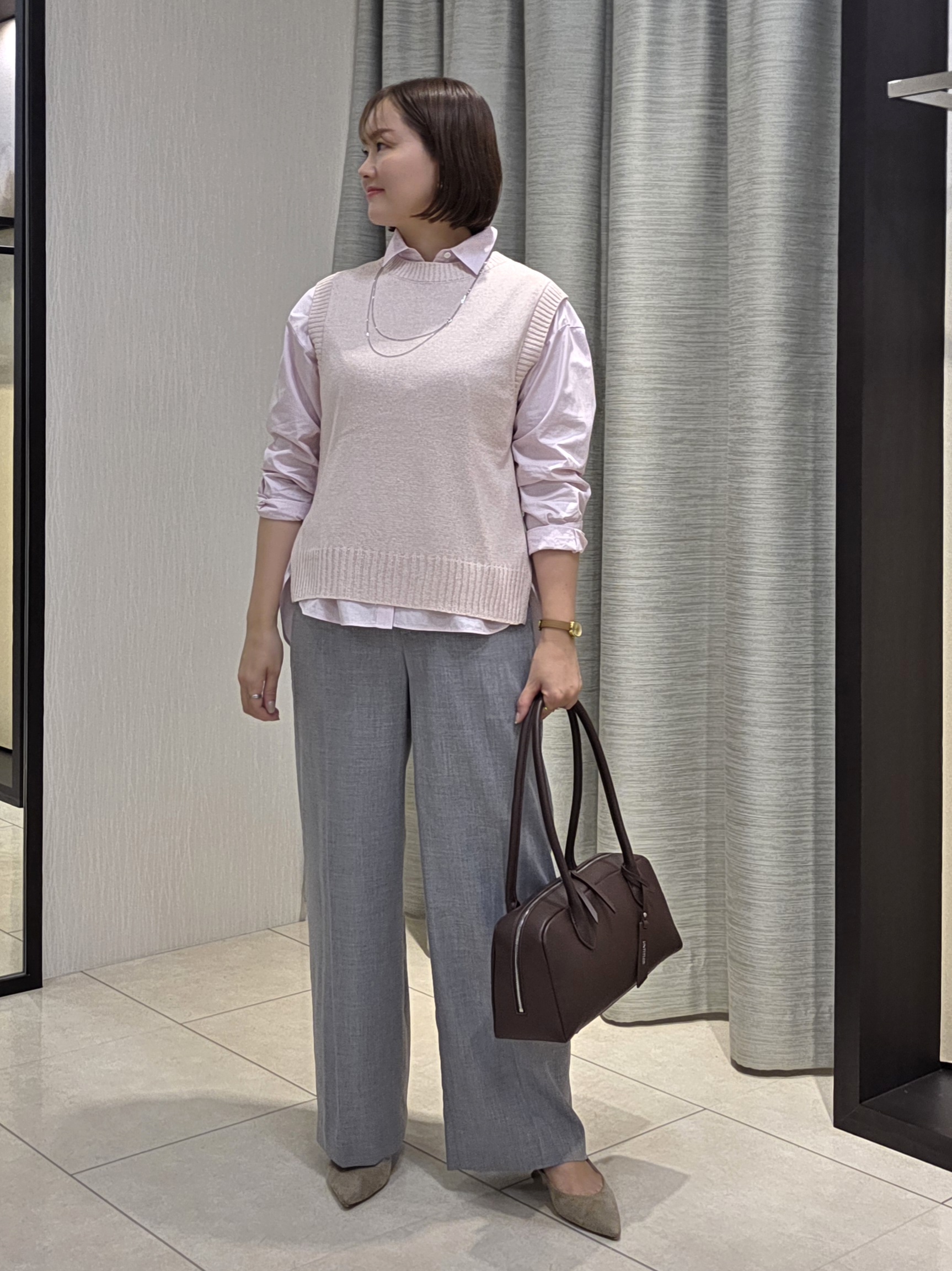 naokoさんの「UNTITLED｜【5色展開/手洗い可】ローシルクウールニットベスト」を使ったコーディネート