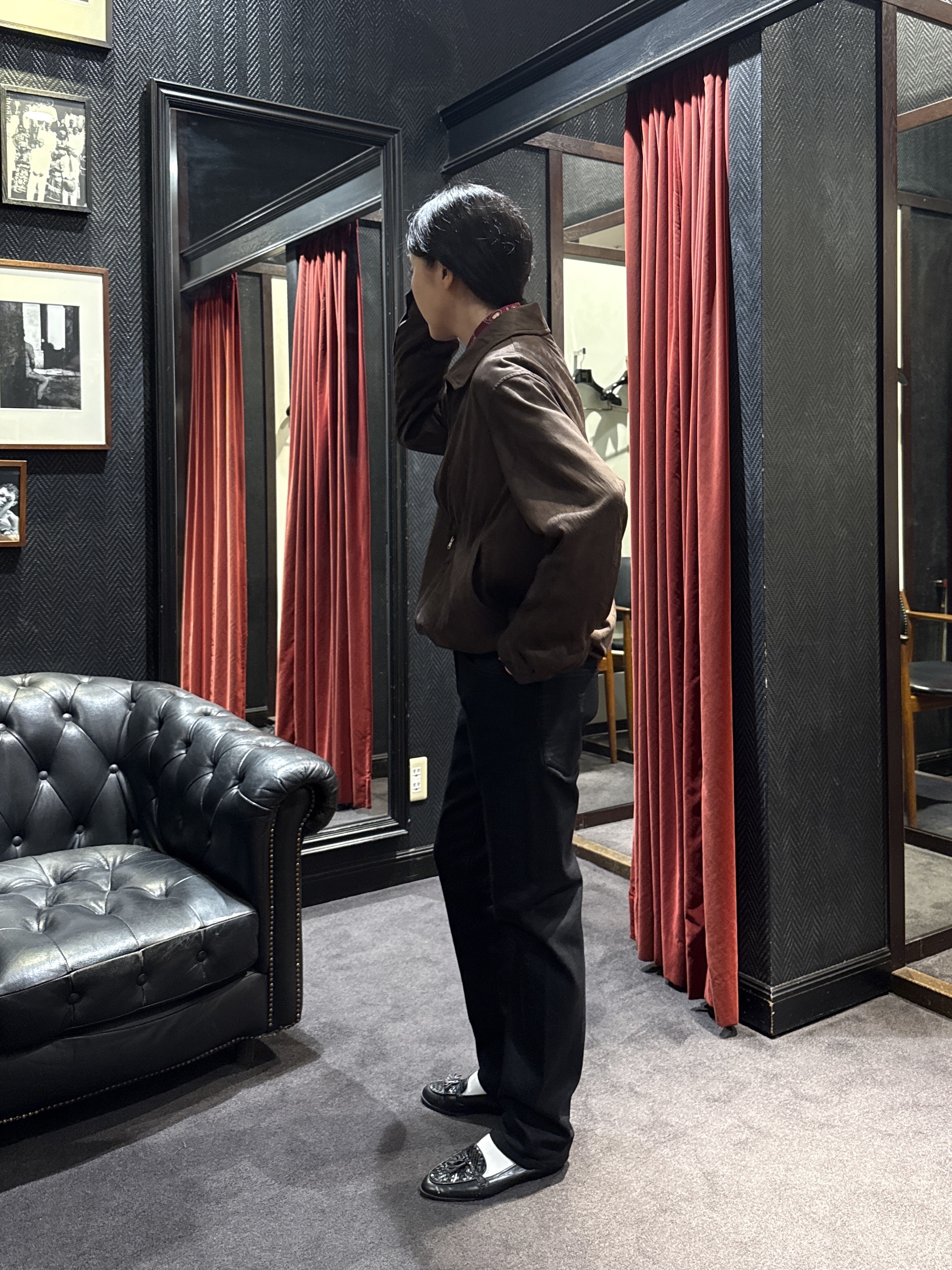 神野（jinno）さんの「TAKEO KIKUCHI｜デニム＆スウェード調 ジップブルゾン」を使ったコーディネート