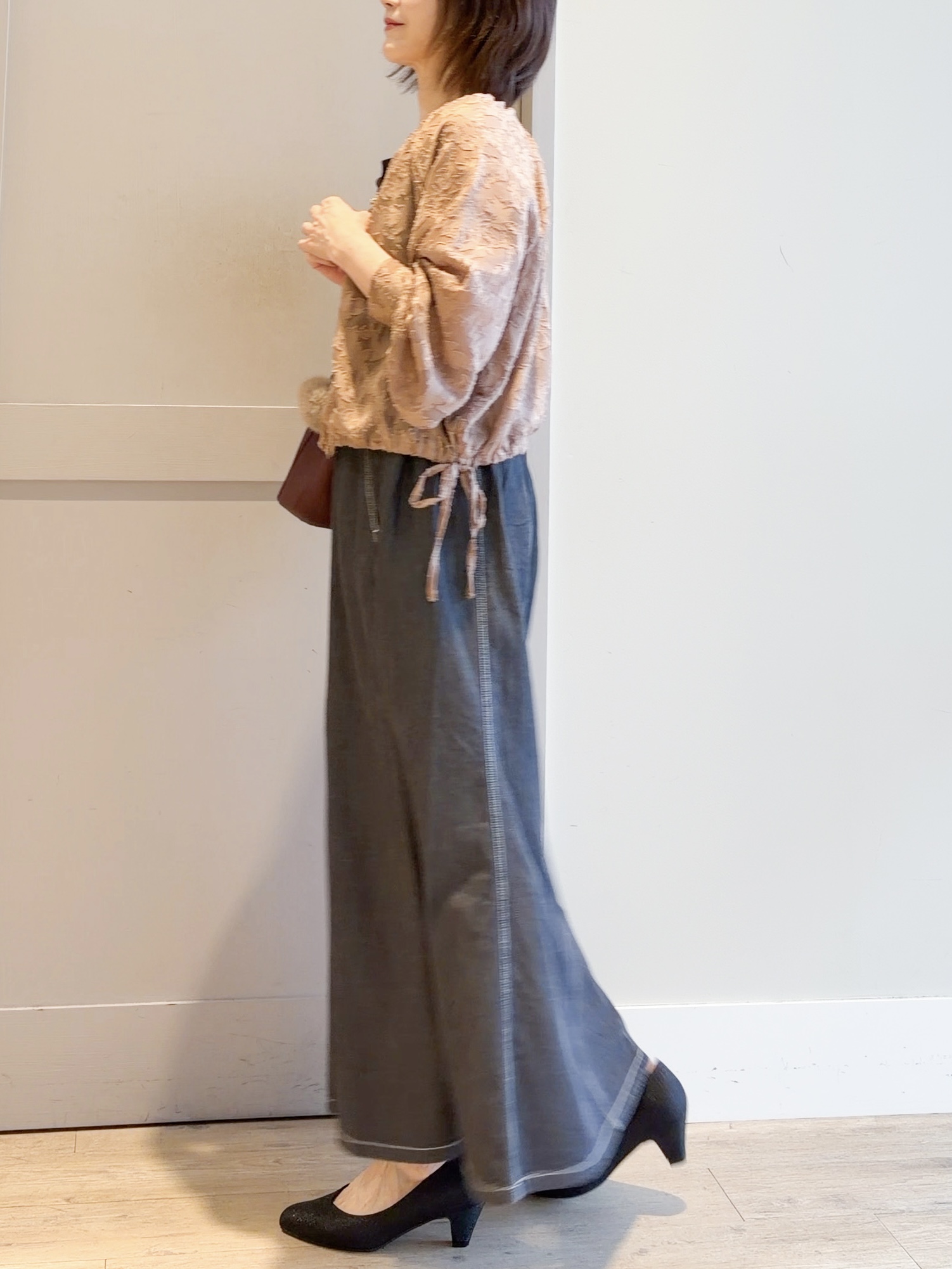 yamakoさんの「grove｜上品に華やぐ シアージャカードブラウス」を使ったコーディネート