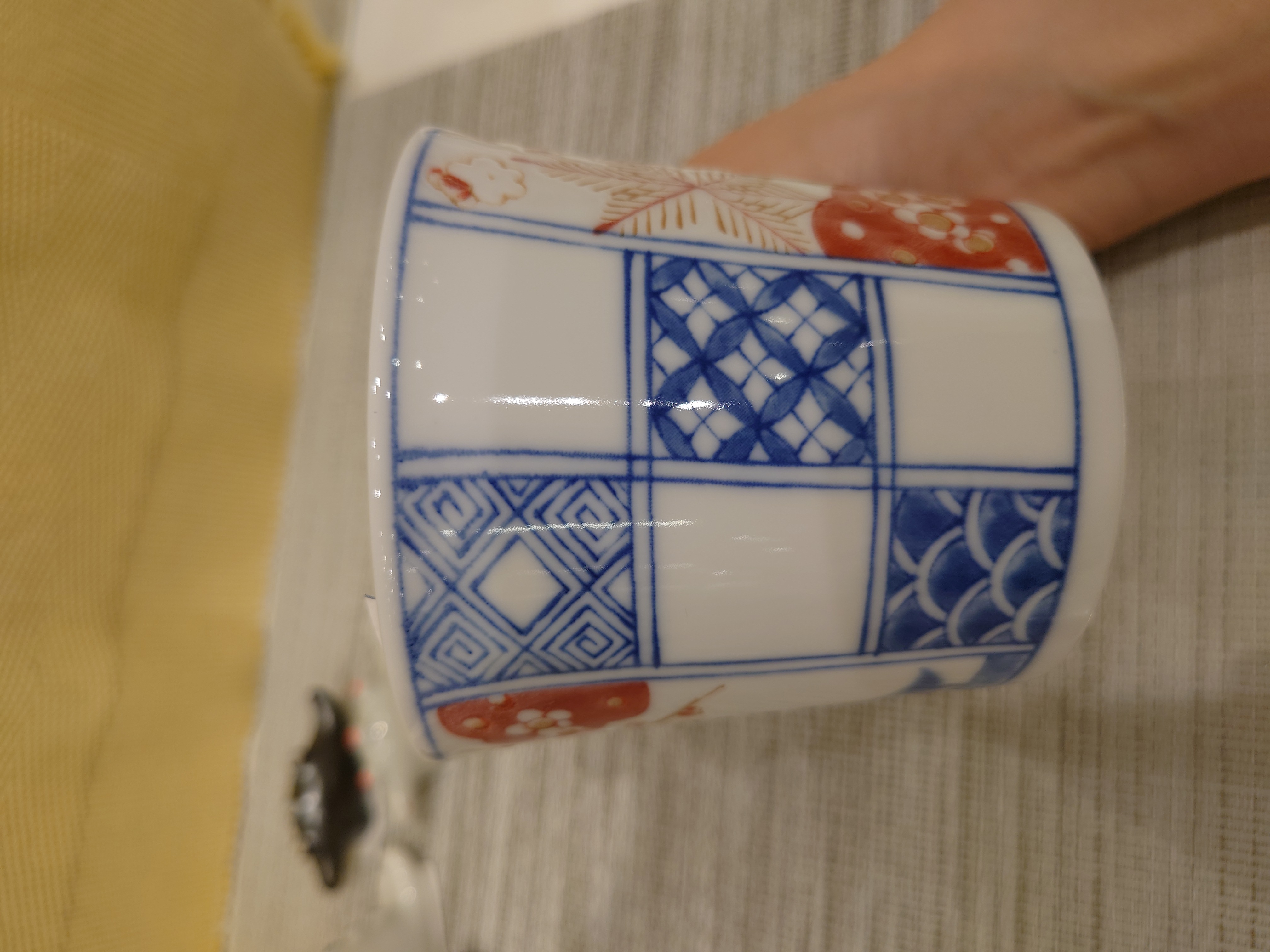 wave3さんの「212 KITCHEN STORE｜江戸っ子恐竜 青海竜 反丼」を使ったコーディネート