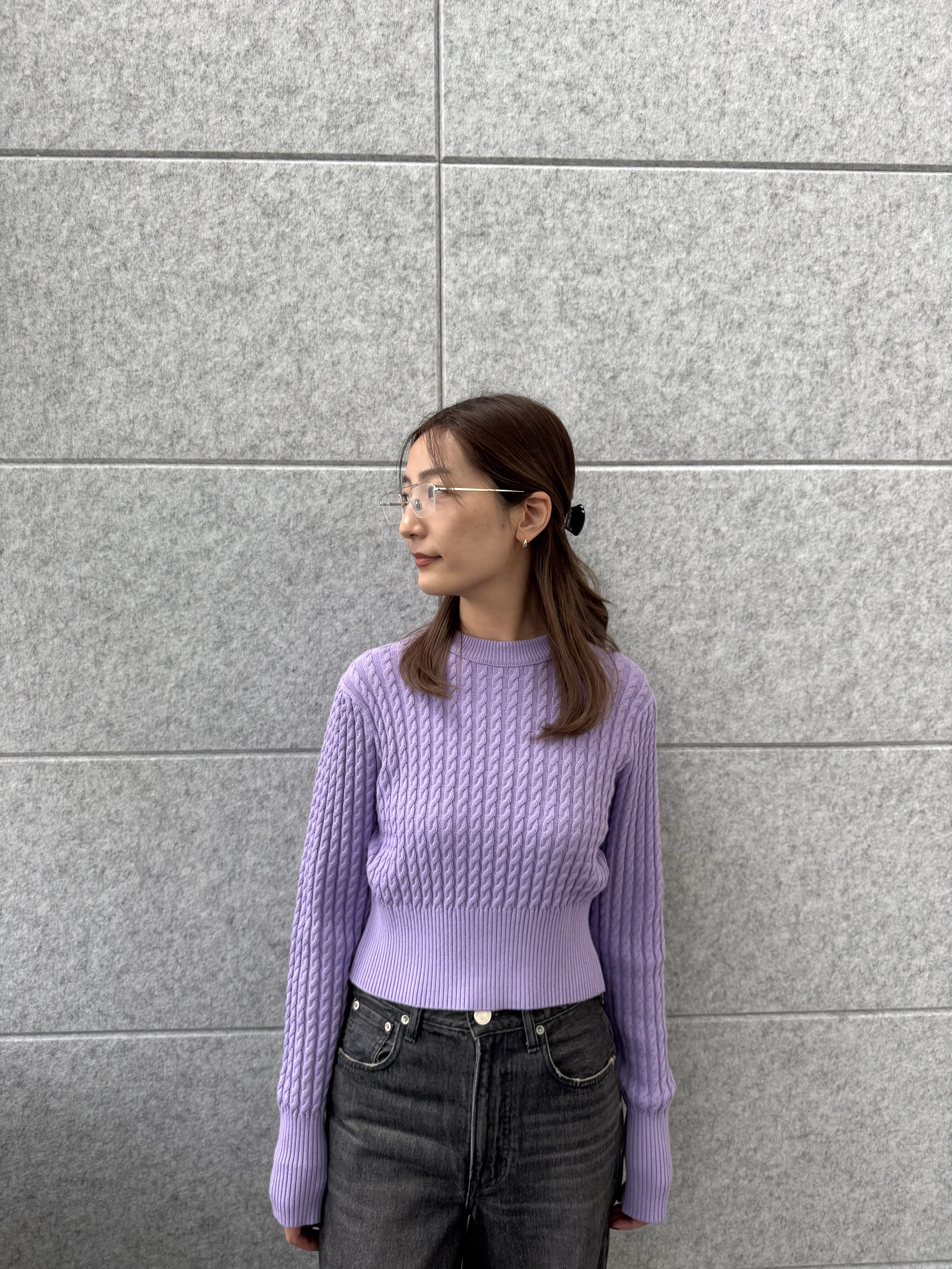uchi__yamaさんの「CODE A｜cable open back knit」を使ったコーディネート