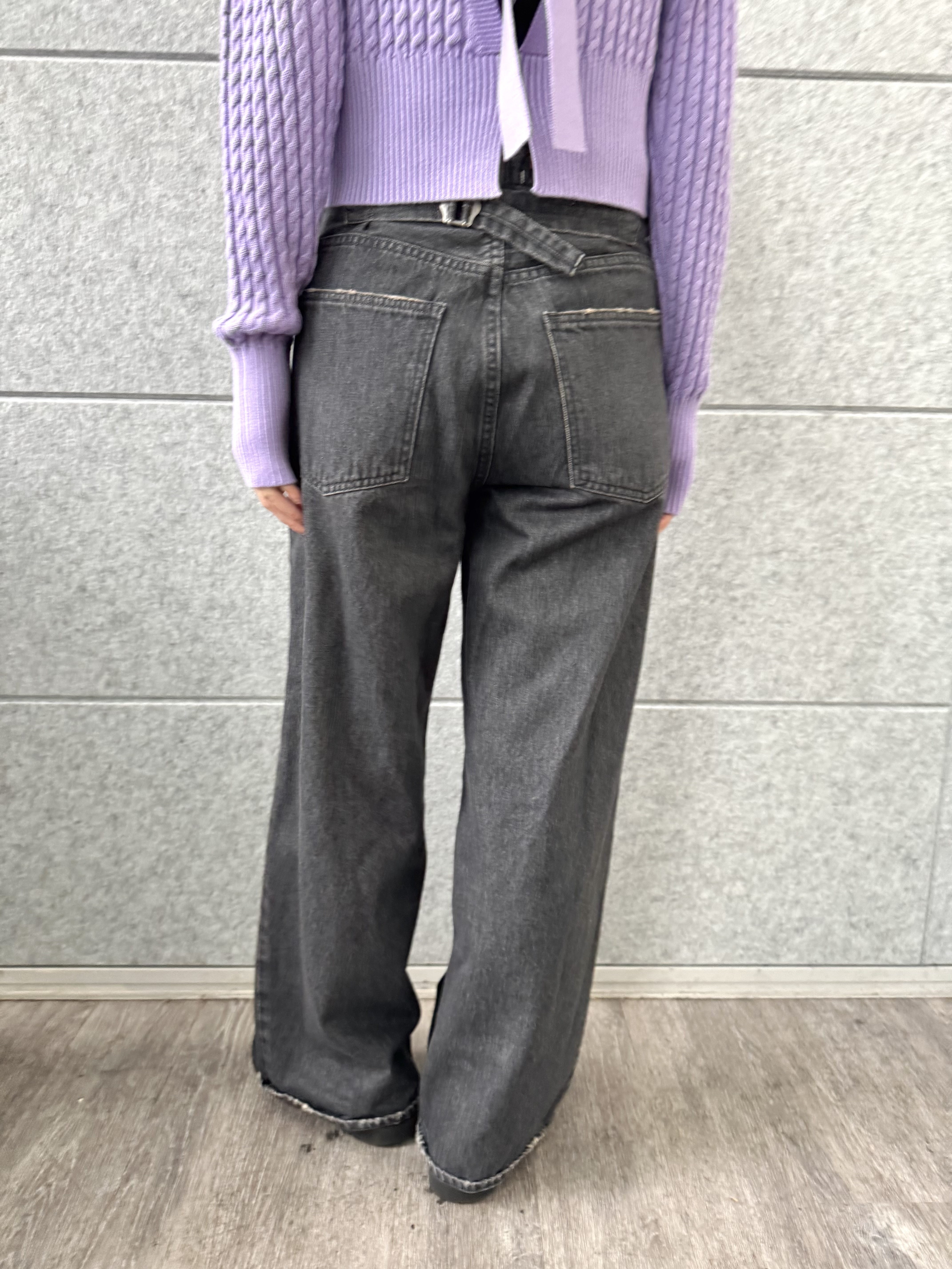 uchi__yamaさんの「CODE A｜cable open back knit」を使ったコーディネート