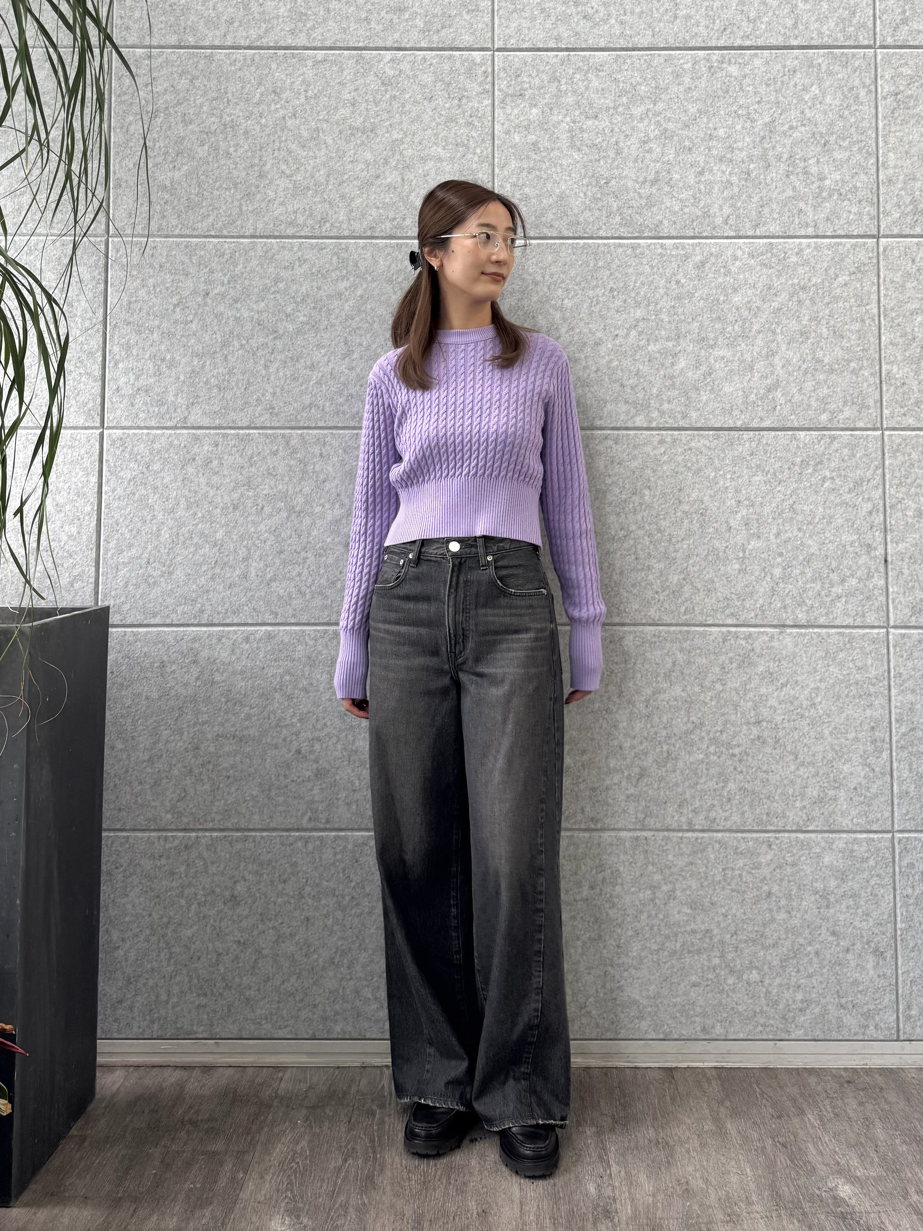 uchi__yamaさんの「CODE A｜cable open back knit」を使ったコーディネート