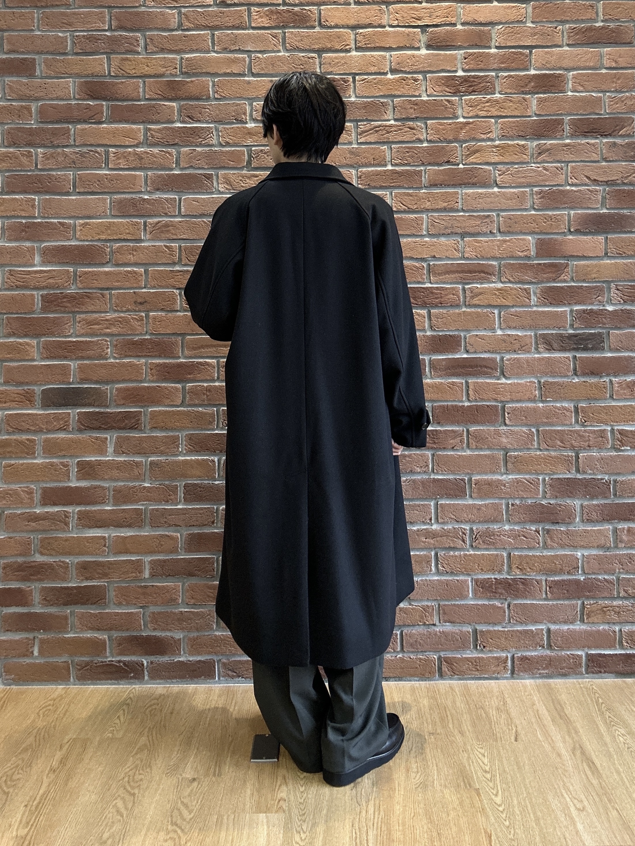 ドイさんの「tk.TAKEO KIKUCHI｜ウールライク2タックワイドスラックス」を使ったコーディネート