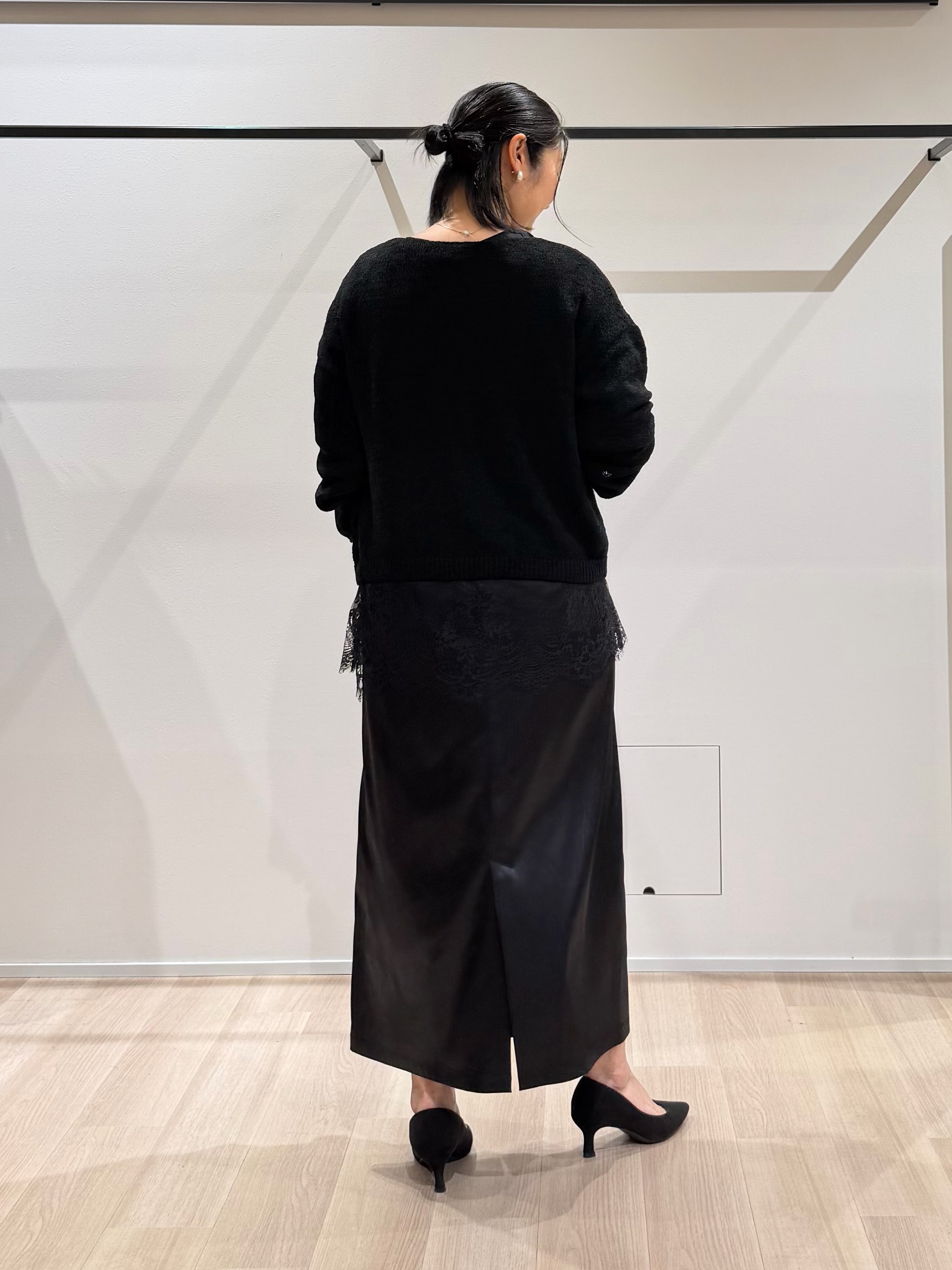 TOMOMIさんの「UNTITLED｜【洗える／程よいシアー感】凹凸素材ニット」を使ったコーディネート