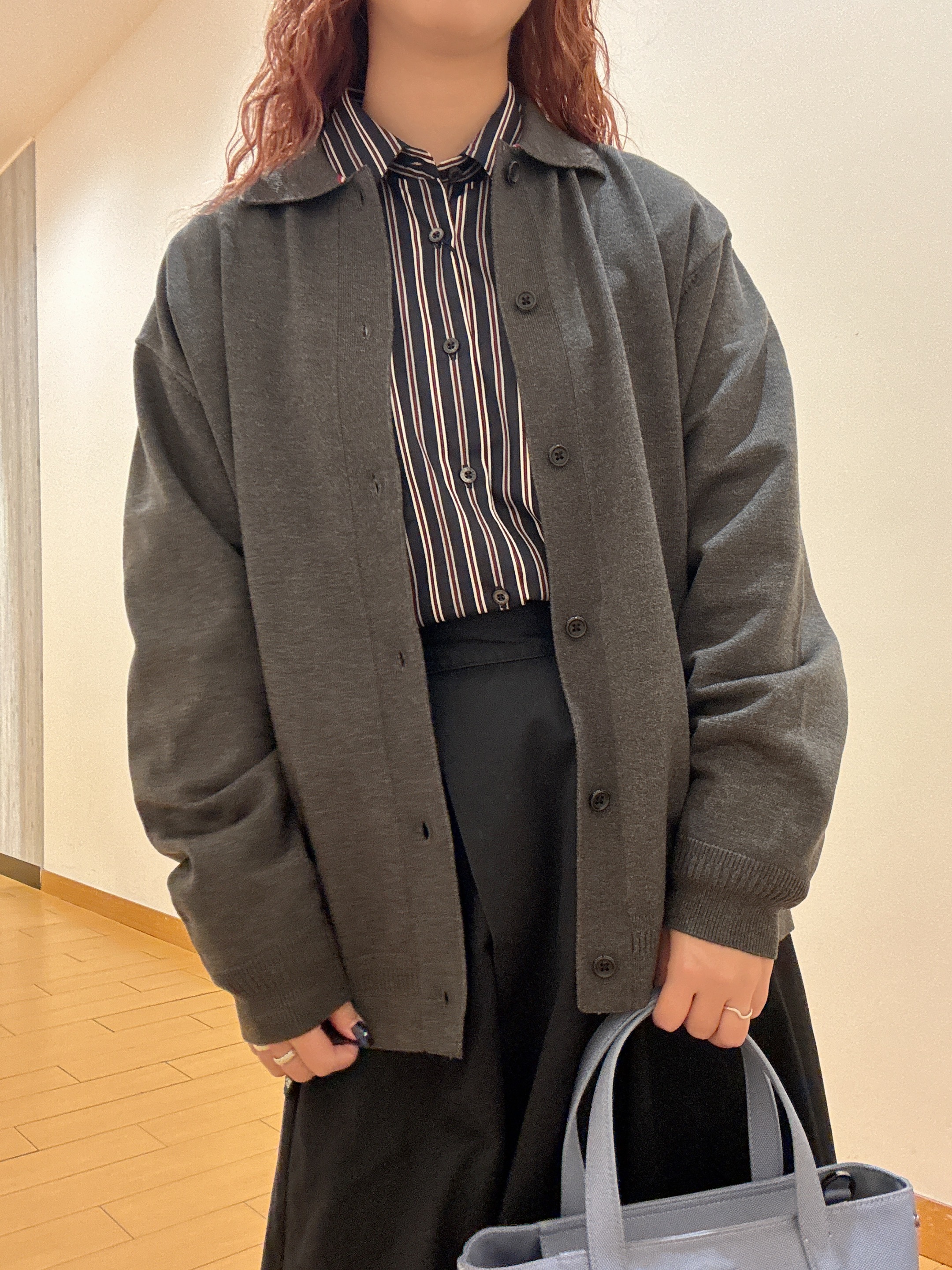 ヒナさんの「TAKEO KIKUCHI｜【BOWLER HAT LABEL】日本製オルタネートストライプシャツ」を使ったコーディネート