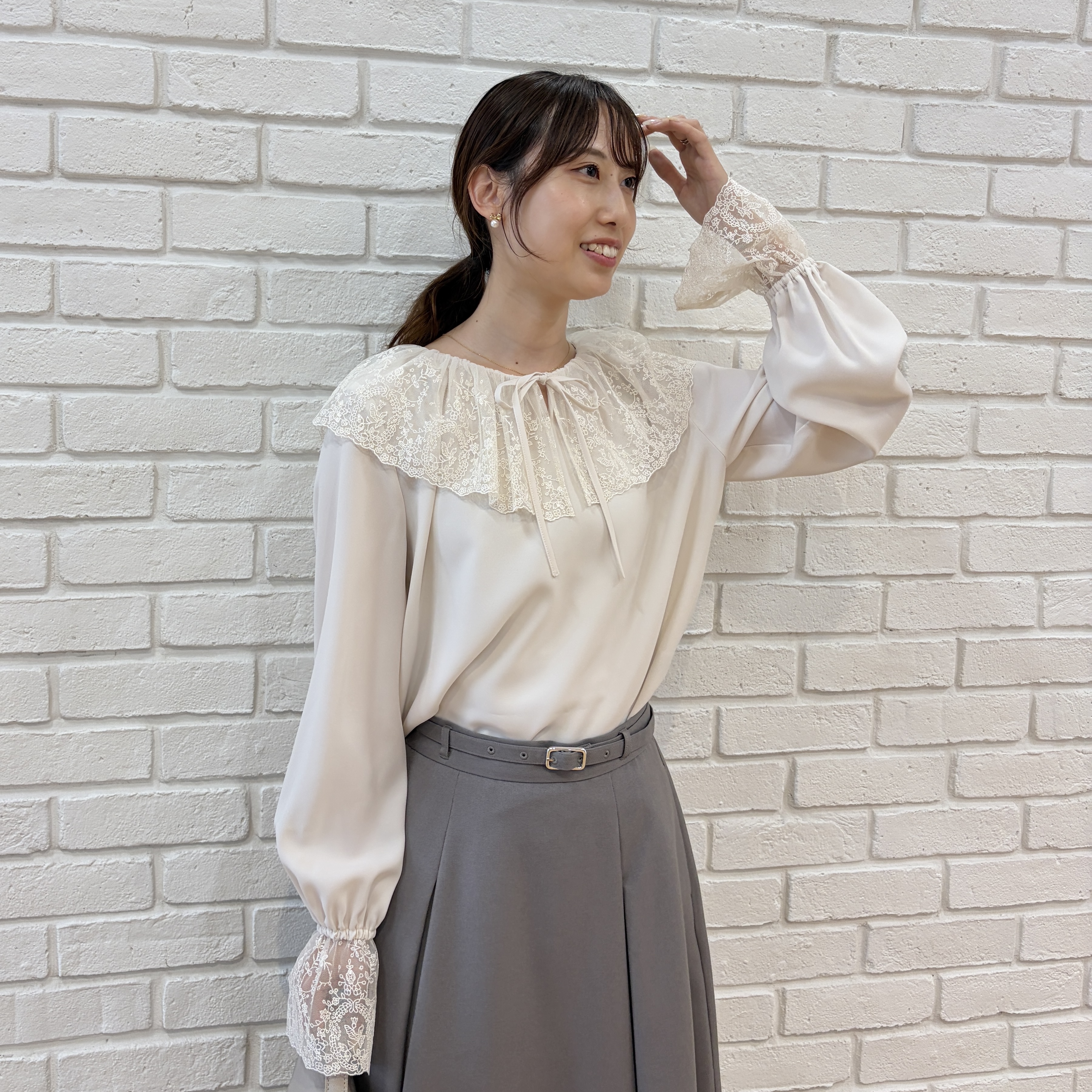はばさんの「Couture brooch｜レース衿カフスインナーブラウス」を使ったコーディネート