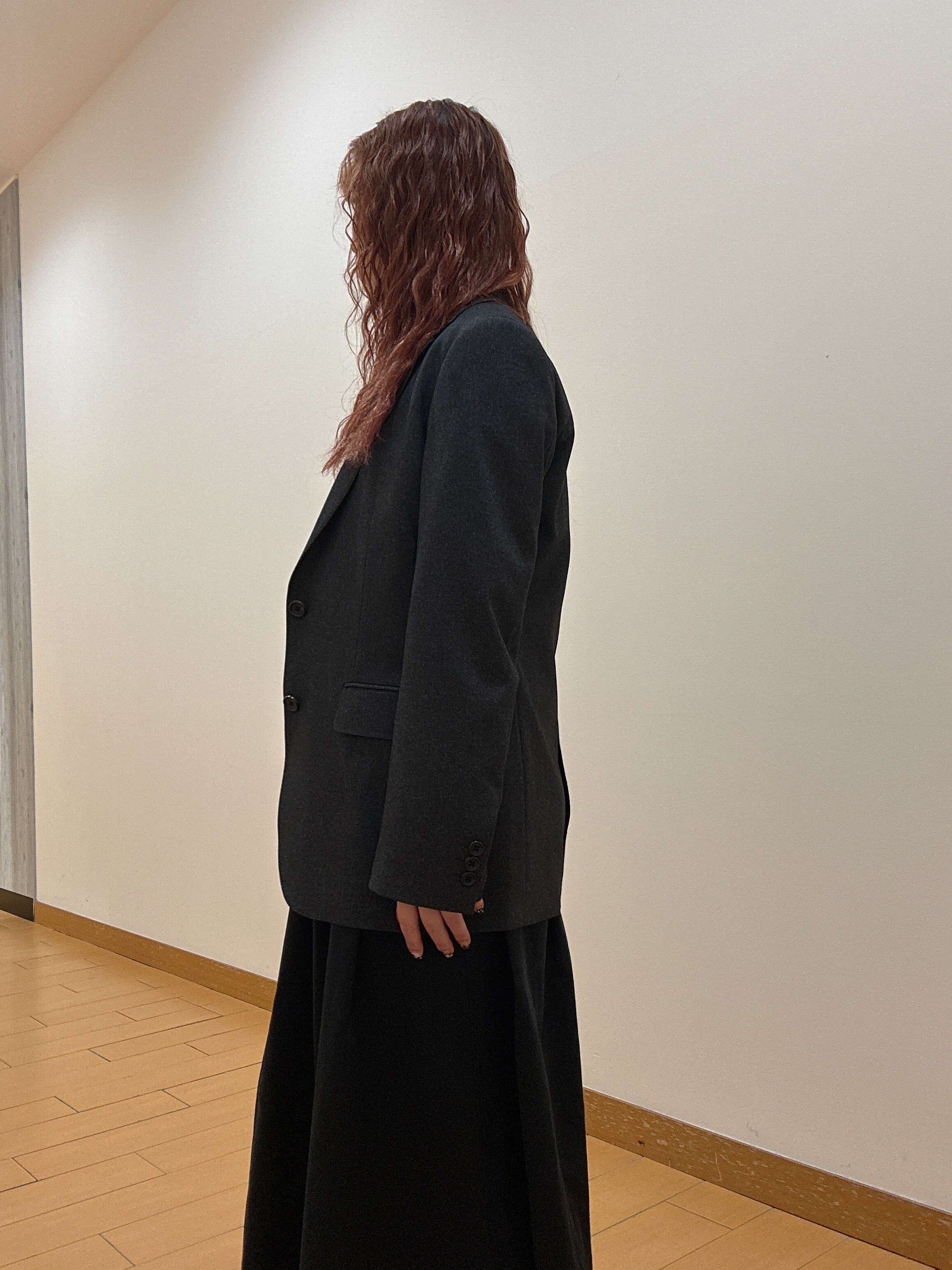 ヒナさんの「TAKEO KIKUCHI｜【BOWLER HAT LABEL】日本製オルタネートストライプシャツ」を使ったコーディネート