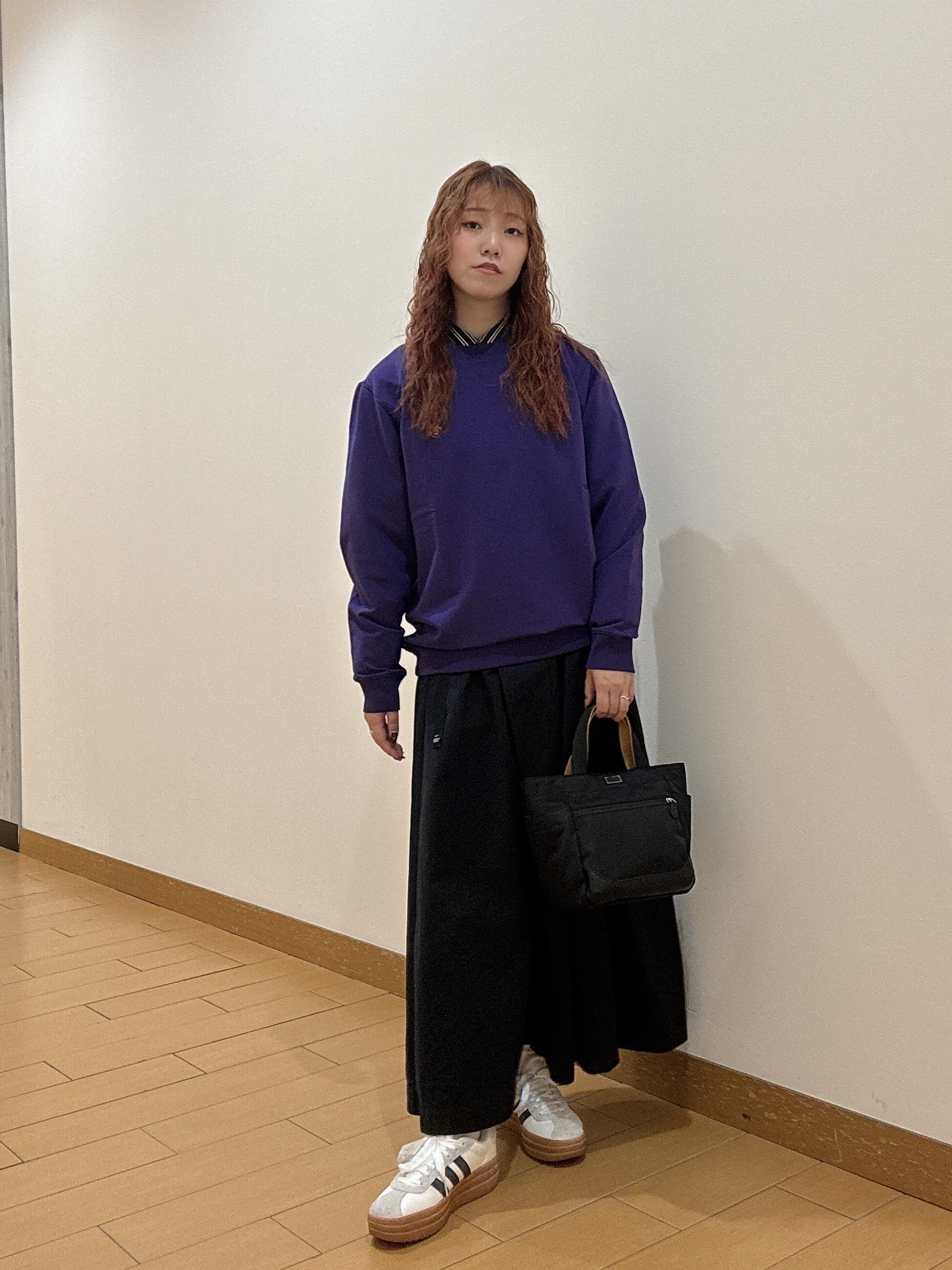 ヒナさんの「TAKEO KIKUCHI｜【BOWLER HAT LABEL】日本製オルタネートストライプシャツ」を使ったコーディネート