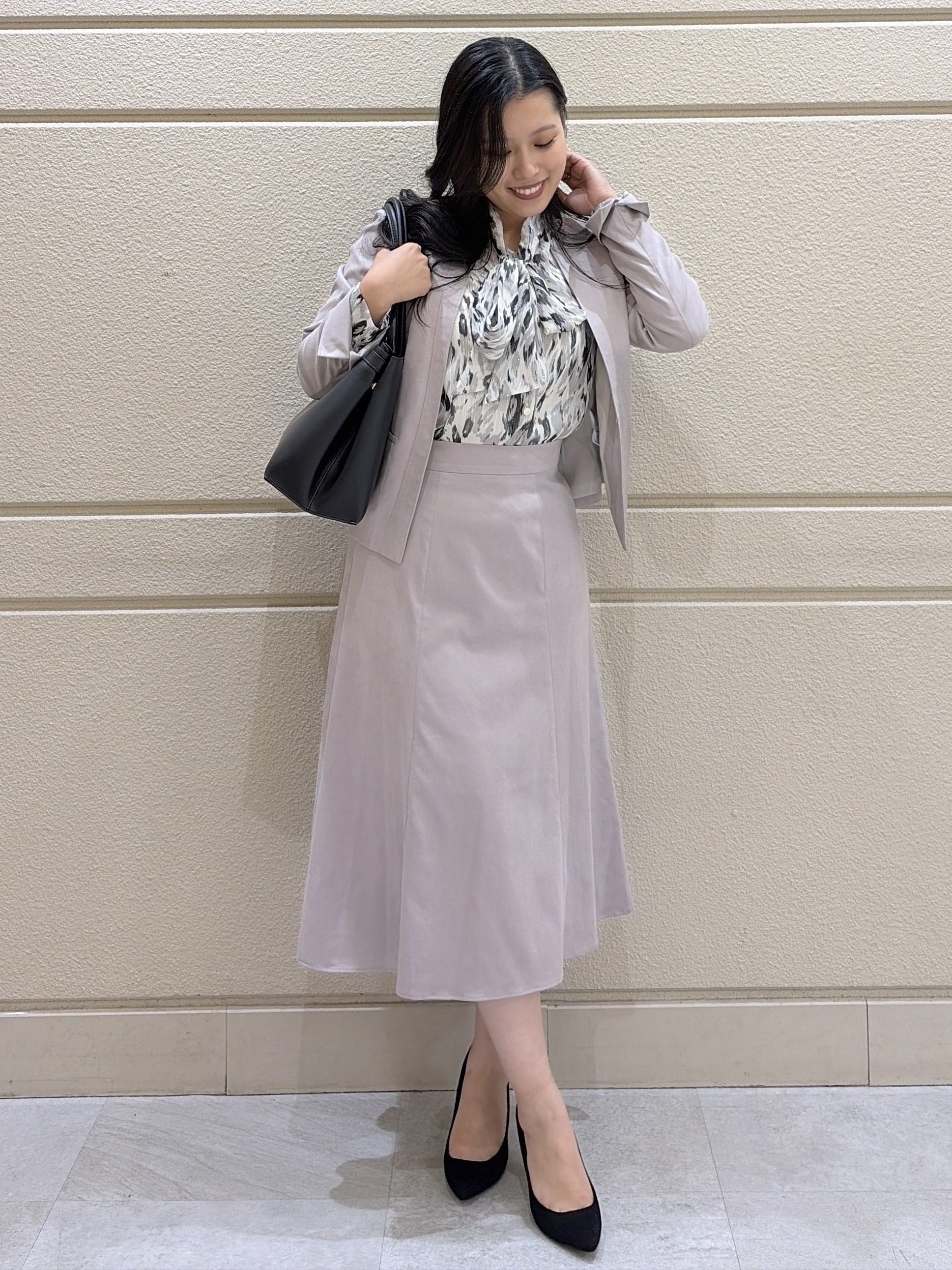 Momokaさんの「COUP DE CHANCE｜【手洗い可／日本製】レオパード ボウタイブラウス」を使ったコーディネート