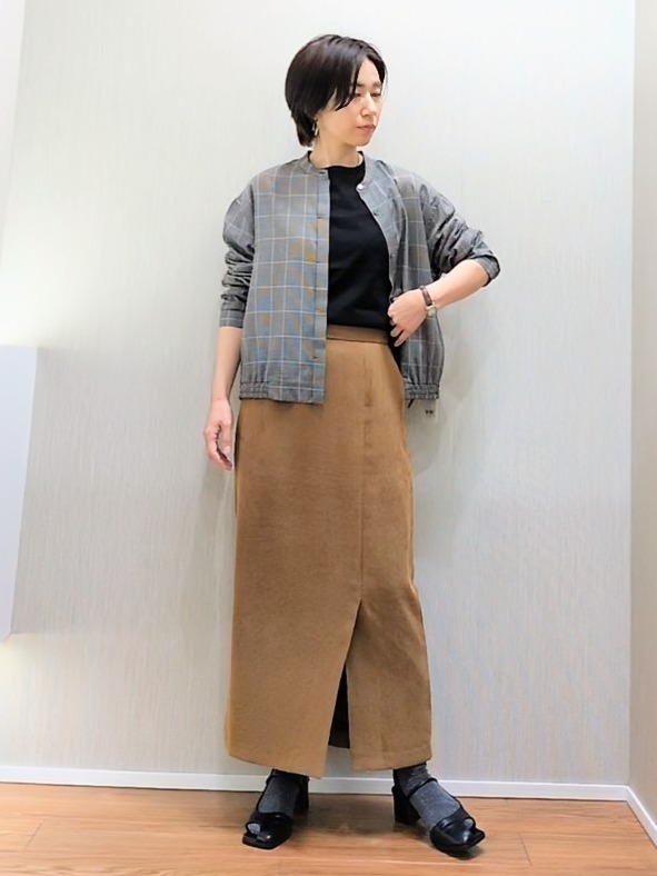ミズタさんの「UNTITLED｜【セットアップ可/秋羽織り】メランジツイルシャツ」を使ったコーディネート
