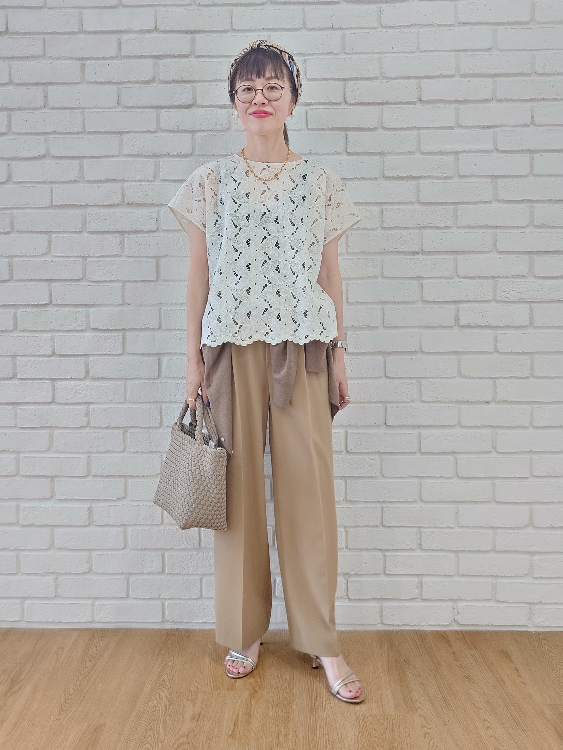MUTSUKOさんの「UNTITLED｜【アンサンブル可/秋羽織り/シアー】前後2WAYカーディガン」を使ったコーディネート