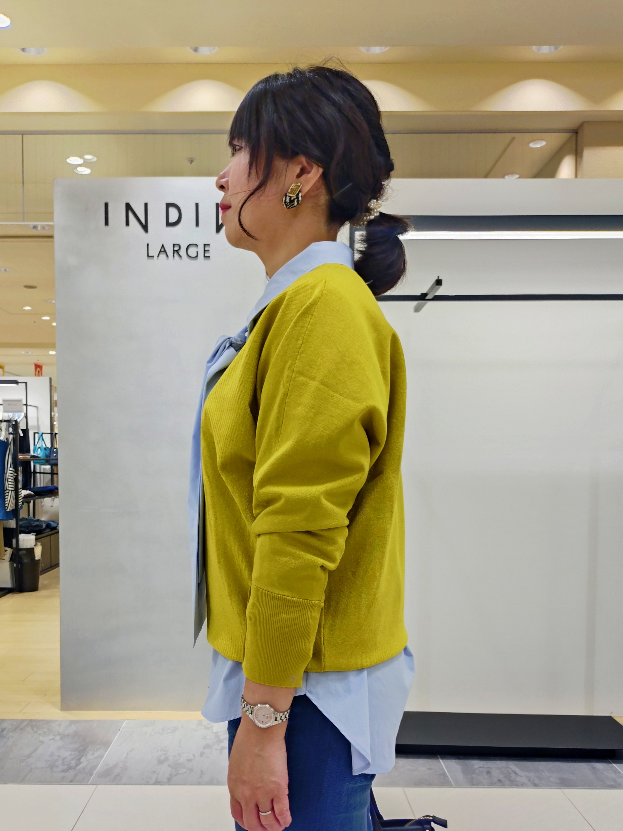 TOMOMIさんの「INDIVI｜【収納力◎／トレンド】スクエアトートバッグ」を使ったコーディネート