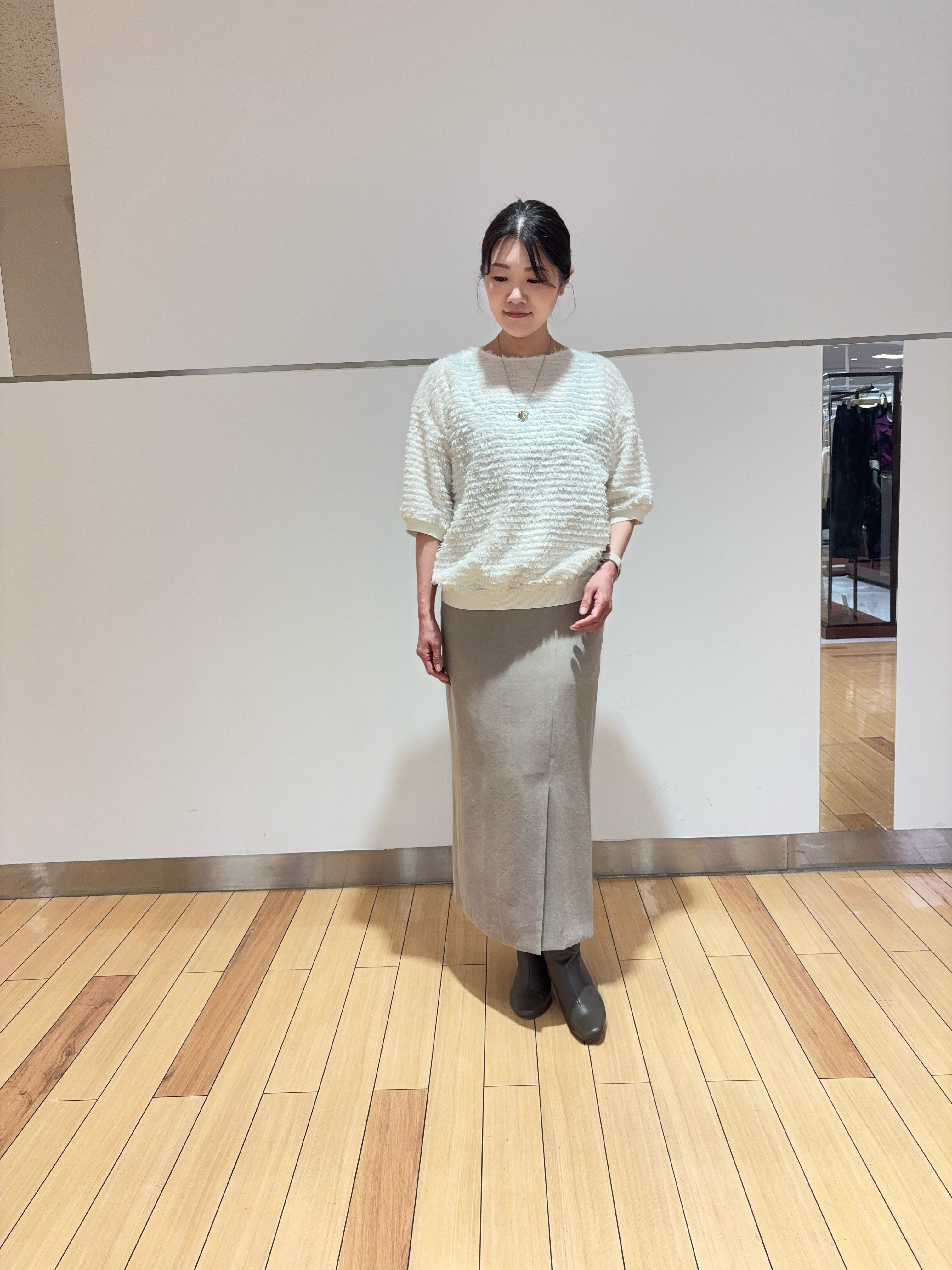 misaさんの「UNTITLED｜【秋映え/体型カバー】フェザージャガードプルオーバー」を使ったコーディネート