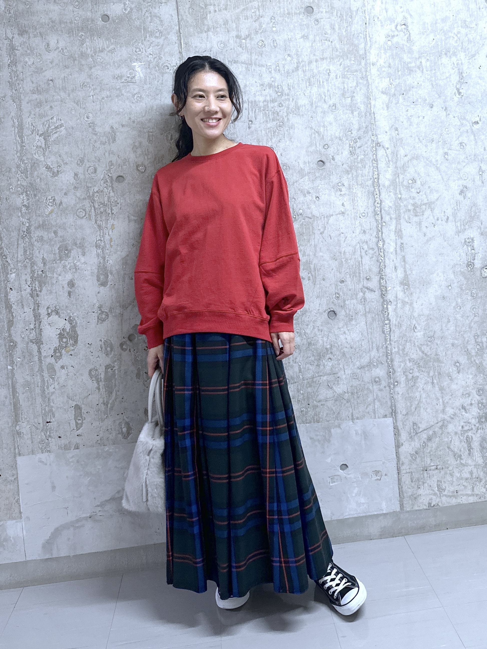 kumiさんの「Dessin｜【洗える/6色展開】フォルムスリーブミニ裏毛 プルオーバー」を使ったコーディネート