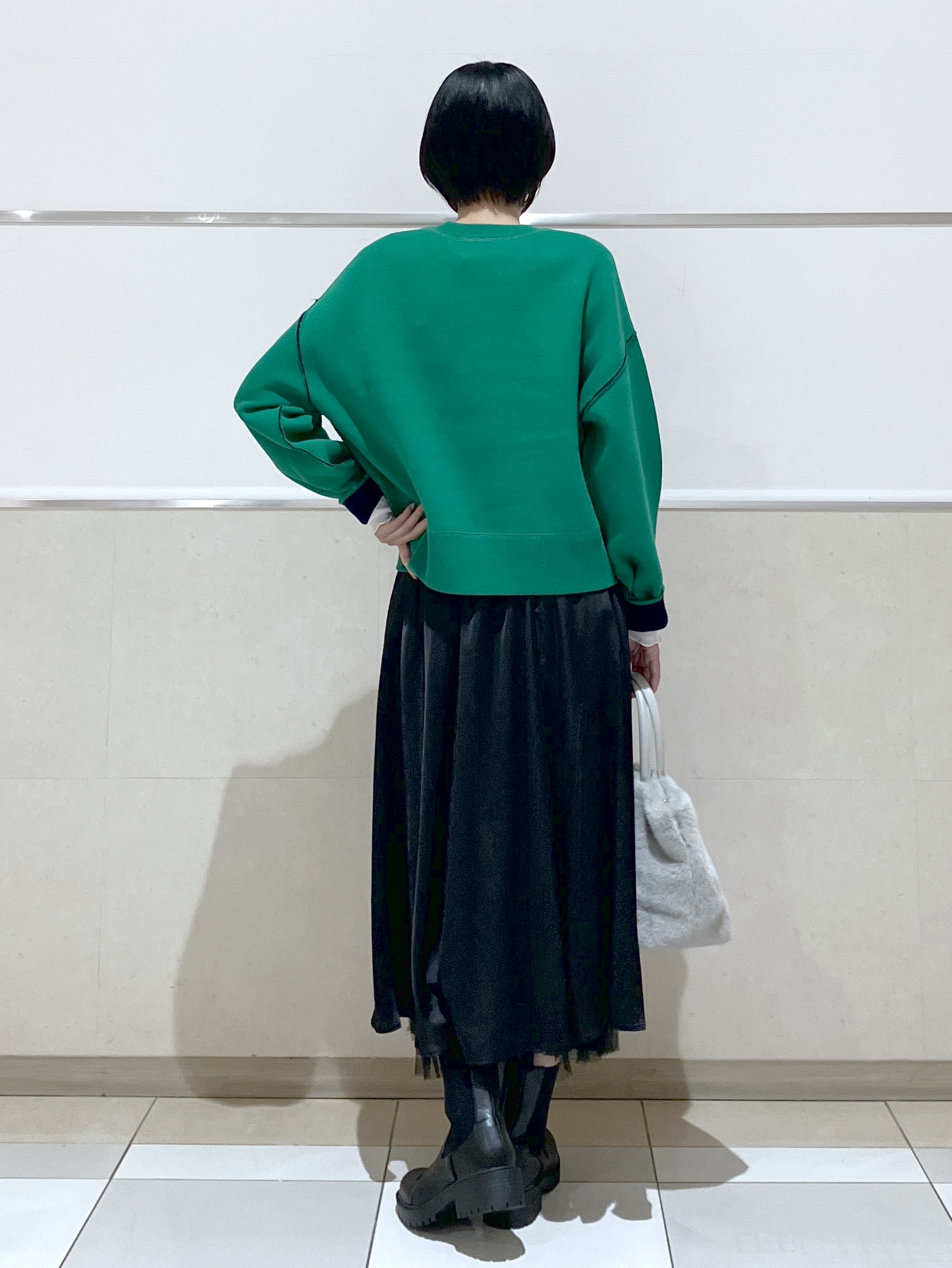 eriko さんの「Dessin｜【洗濯機OK/XS-L】配色リバーシブル コットンジャカード クルーネックニット」を使ったコーディネート