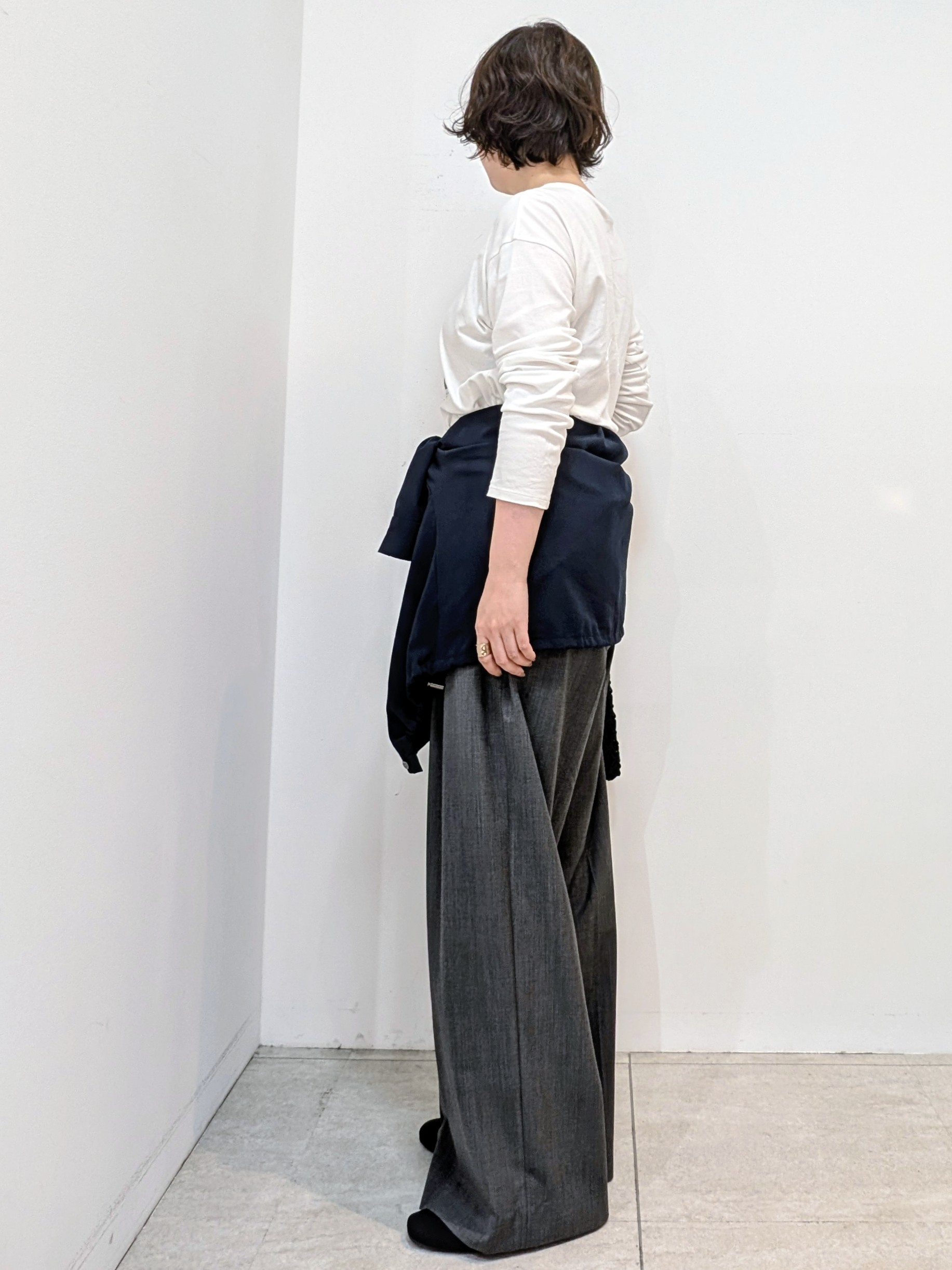 いこさんの「UNTITLED｜【ロゴ・プリント】フォトグラフィックロンT」を使ったコーディネート
