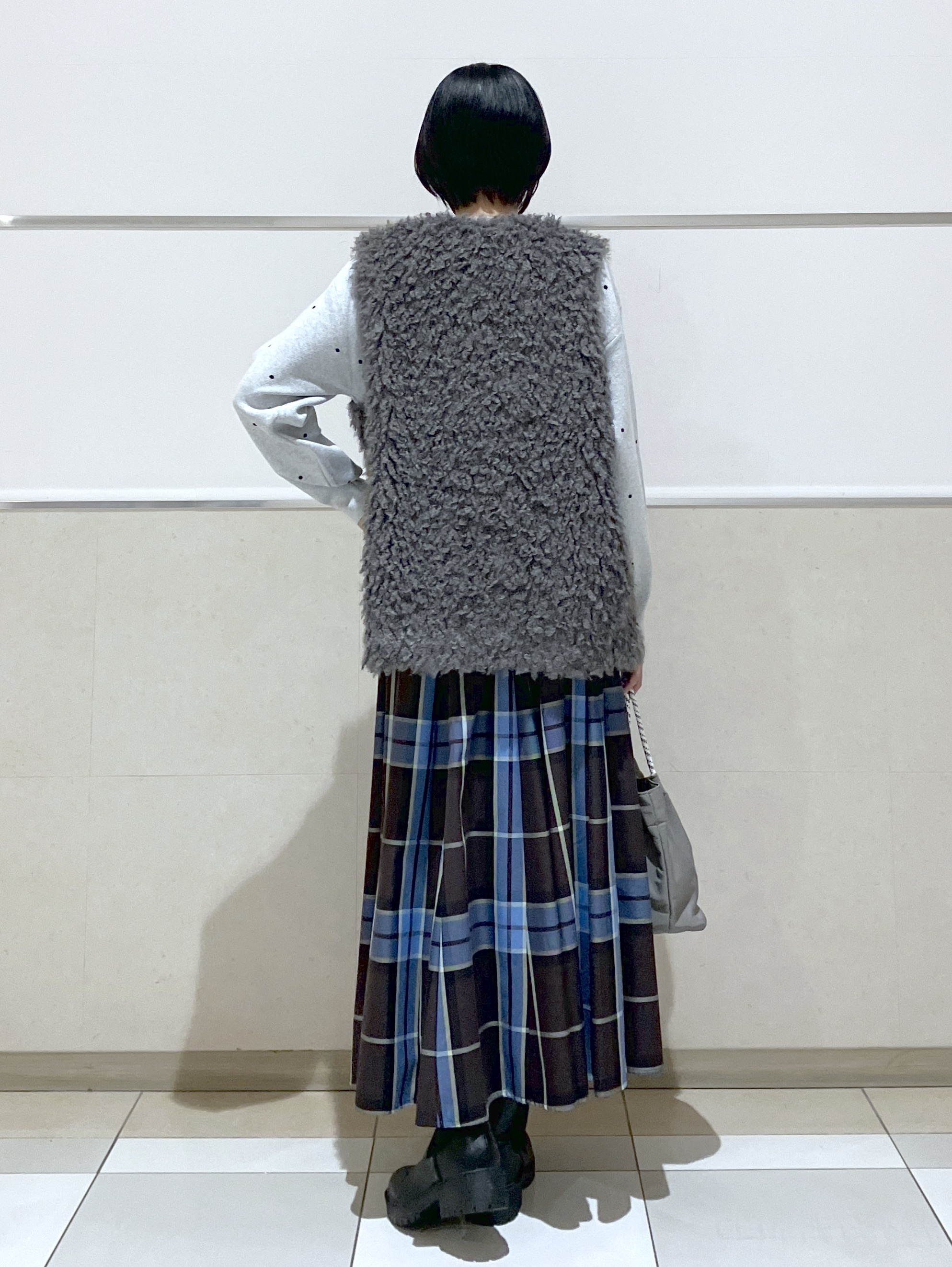 eriko さんの「Dessin｜【洗える/秋羽織り】フェイクファージレ」を使ったコーディネート
