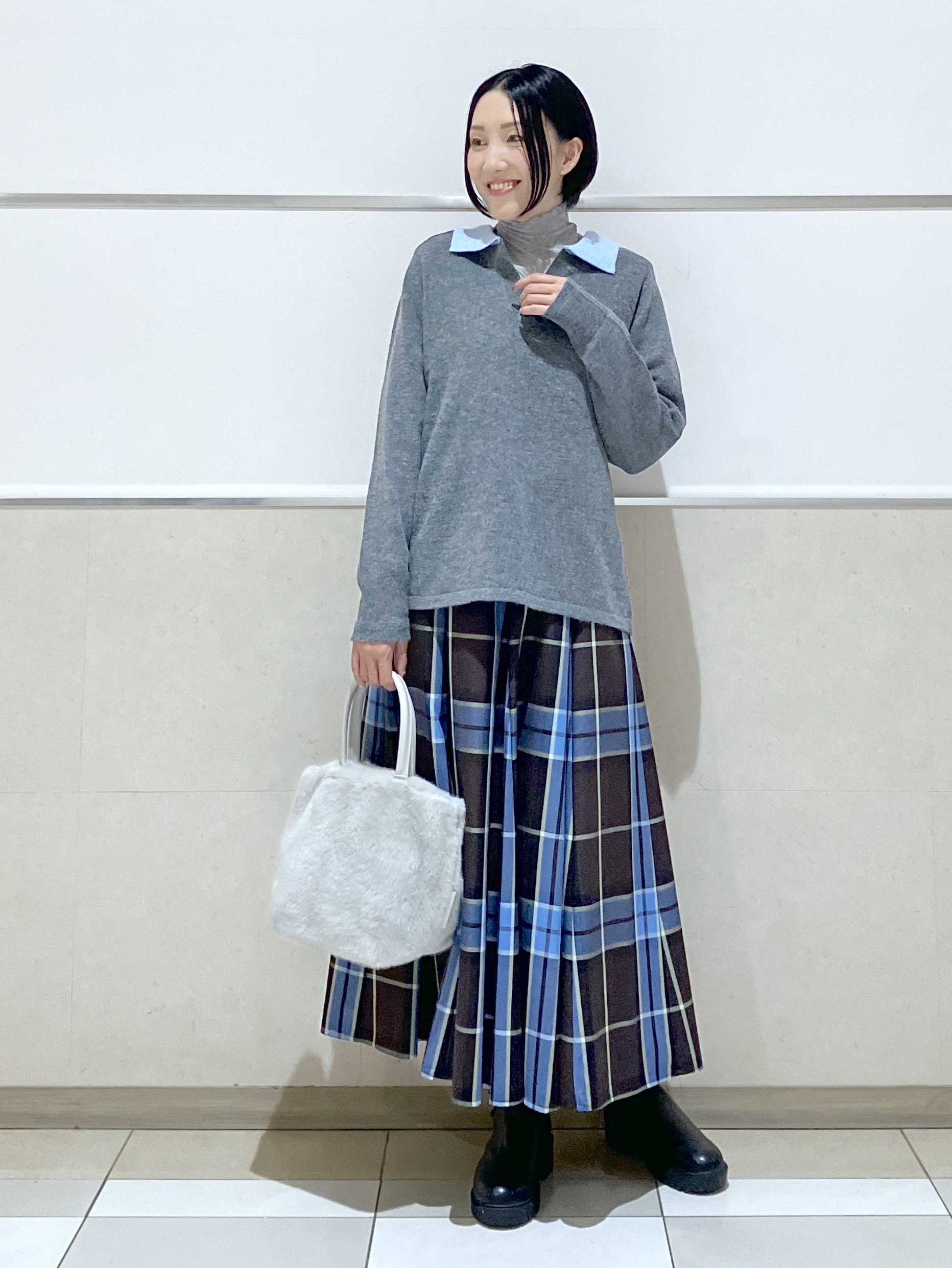 eriko さんの「Dessin｜【洗える/チクチクしにくい】モヘヤライク バイカラースキッパーポロニット」を使ったコーディネート