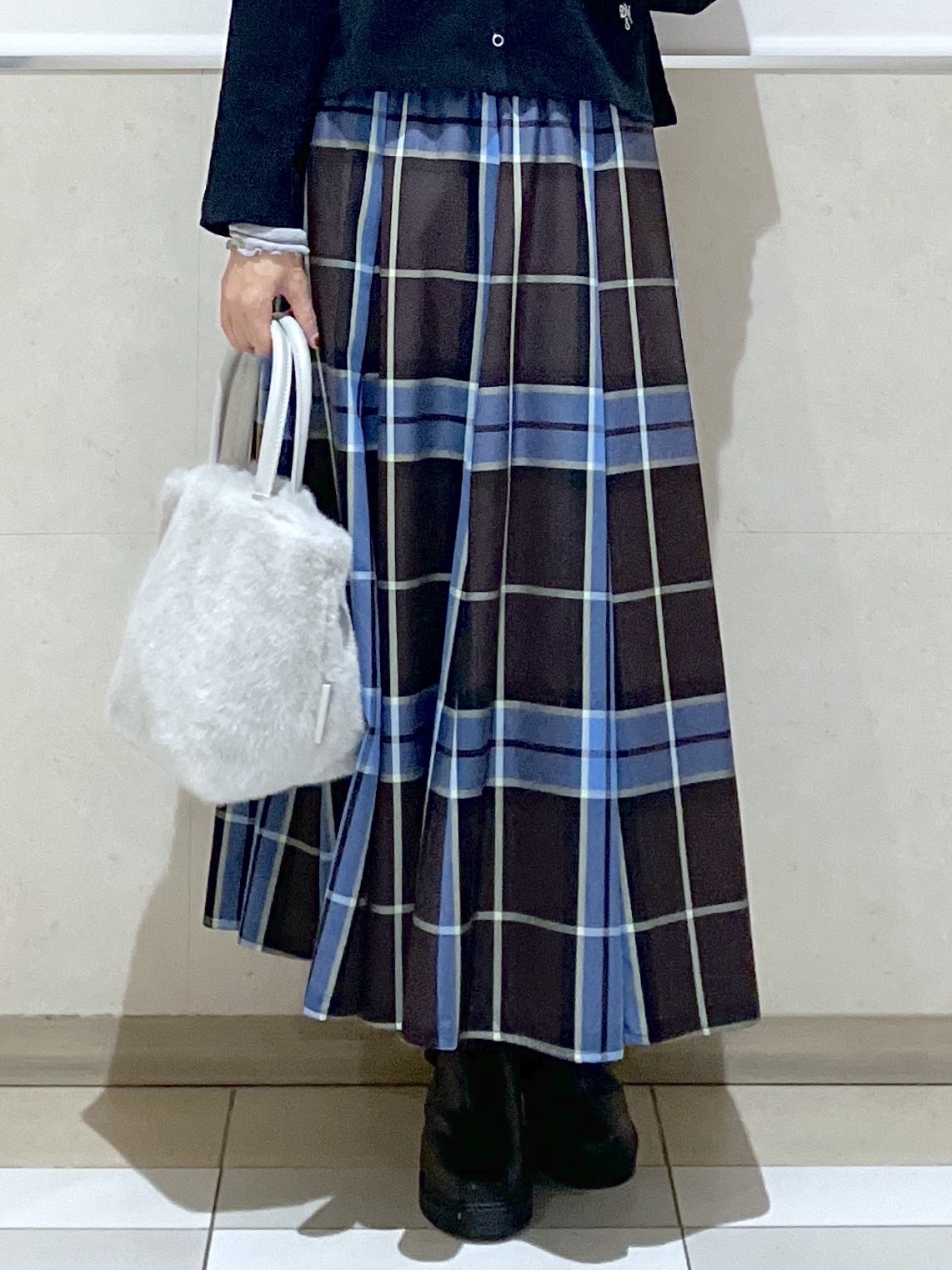 eriko さんの「Dessin｜【洗える/6色展開】リングスナップミニ裏毛カーディガン」を使ったコーディネート