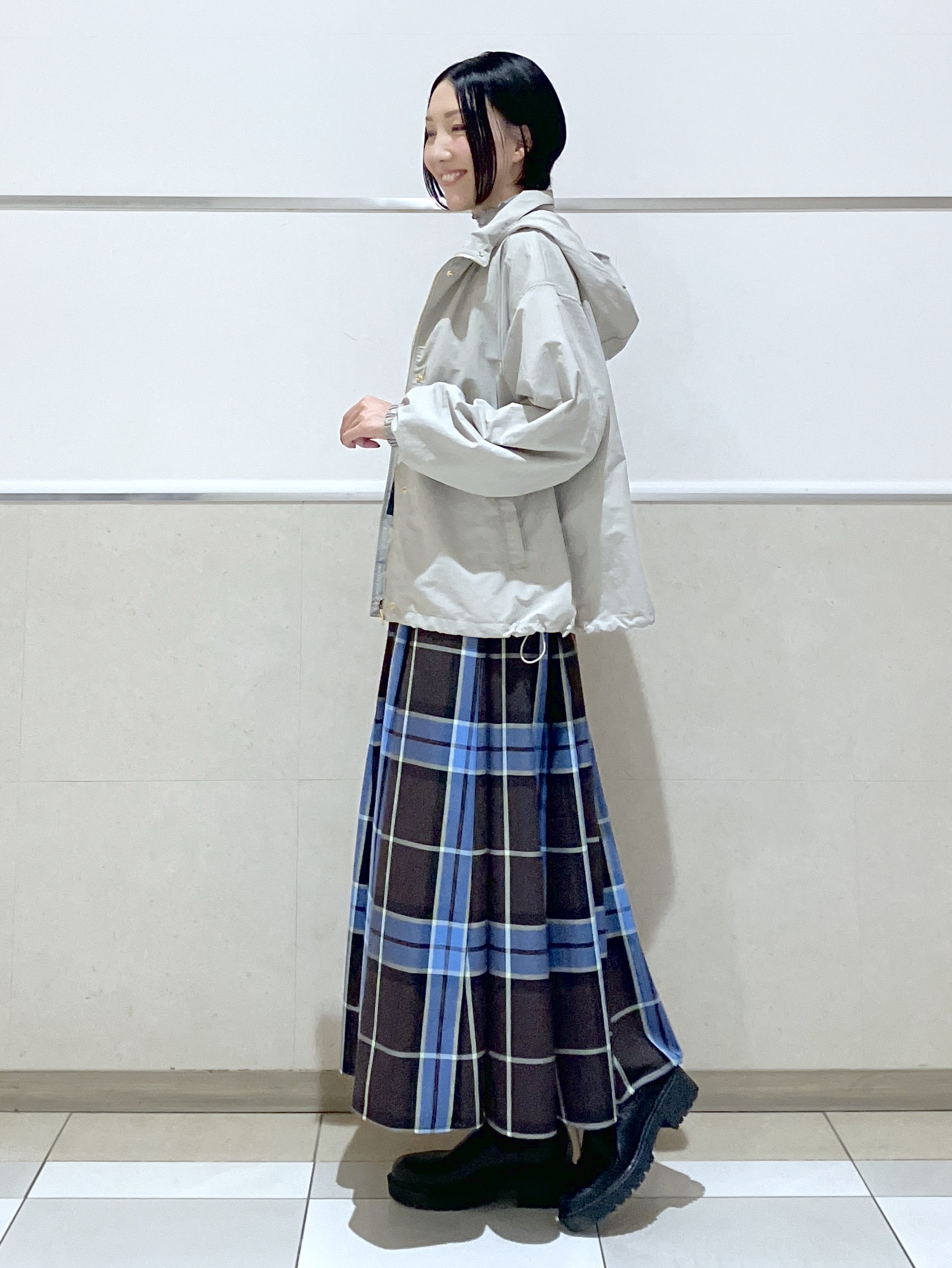 eriko さんの「Dessin｜【秋羽織り/洗える/6色展開】リングスナップミニ裏毛カーディガン」を使ったコーディネート