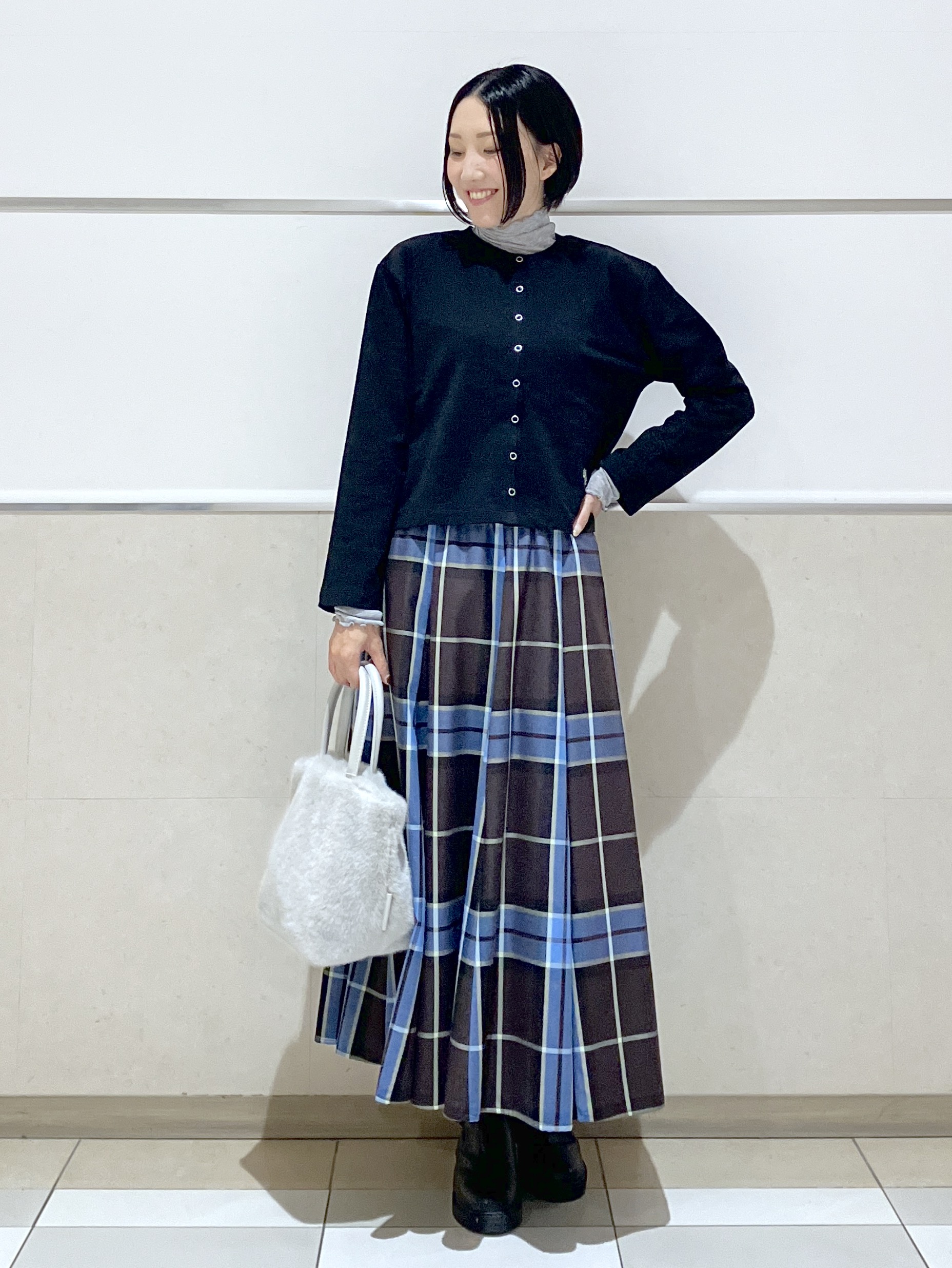 eriko さんの「Dessin｜【洗える/6色展開】リングスナップミニ裏毛カーディガン」を使ったコーディネート