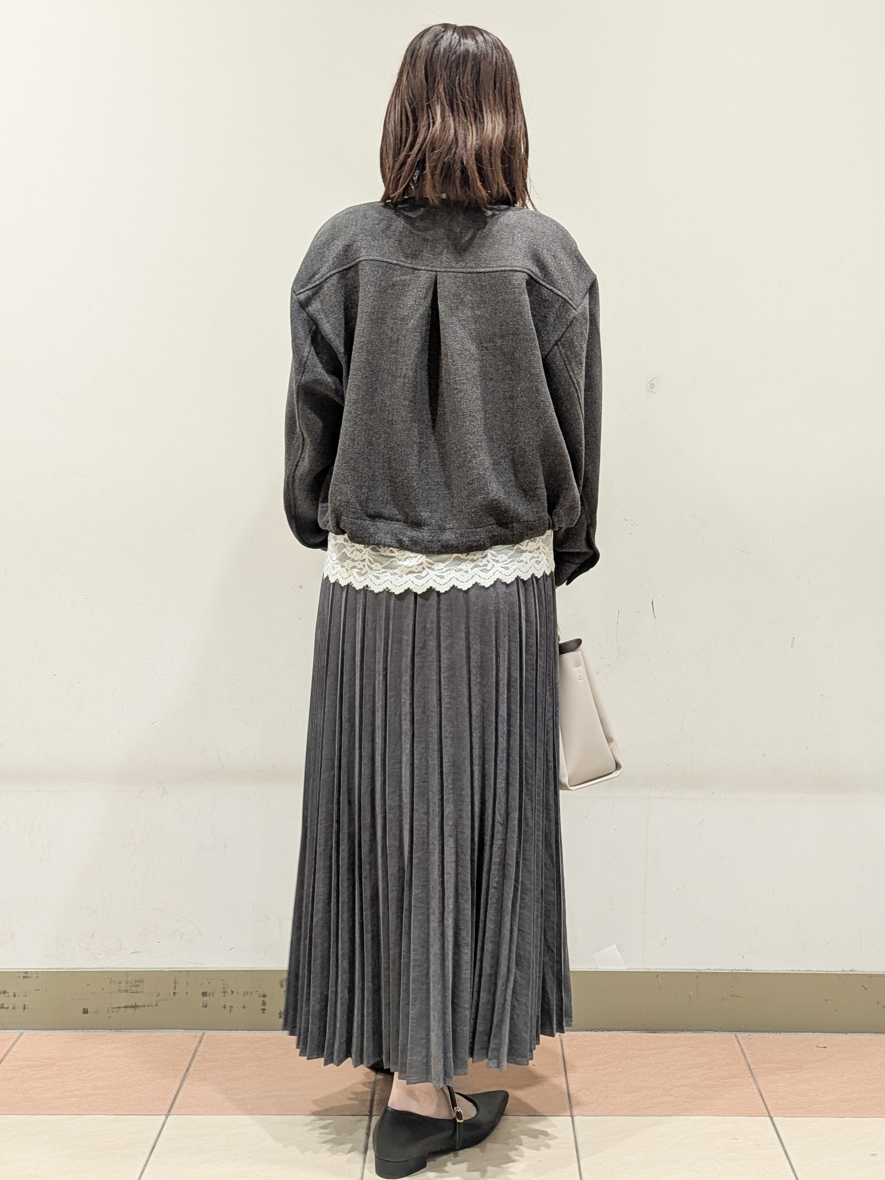 Miさんの「OPAQUE.CLIP｜レースベロア トップス【洗濯機OK】」を使ったコーディネート