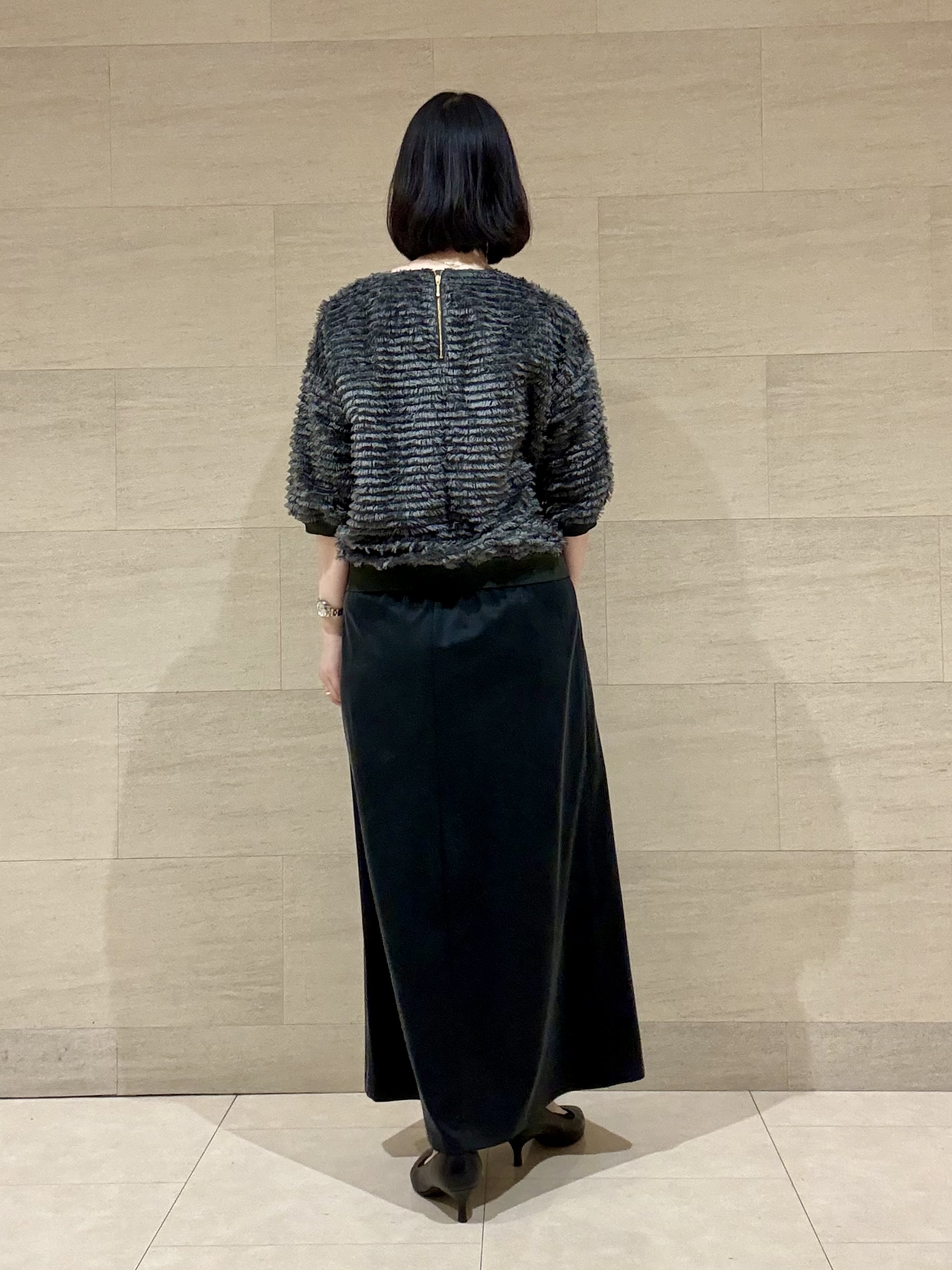 yさんの「UNTITLED｜【秋映え/体型カバー】フェザージャガードプルオーバー」を使ったコーディネート