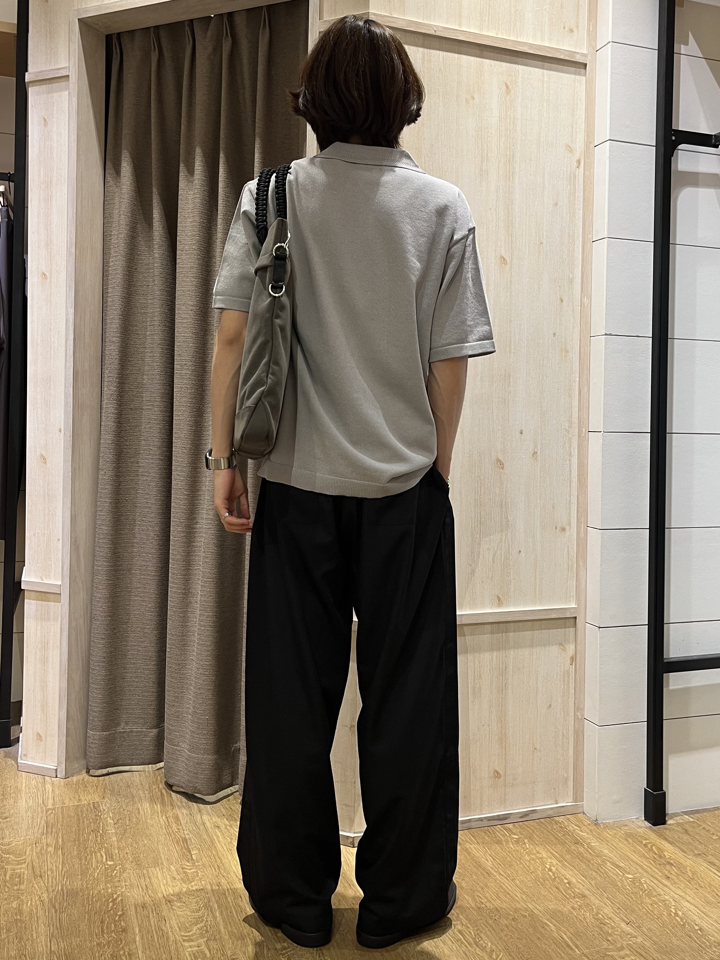 motoさんの「THE SHOP TK｜【抗菌防臭／UVカット／洗濯機OK】和紙混 半袖ニットシャツ」を使ったコーディネート