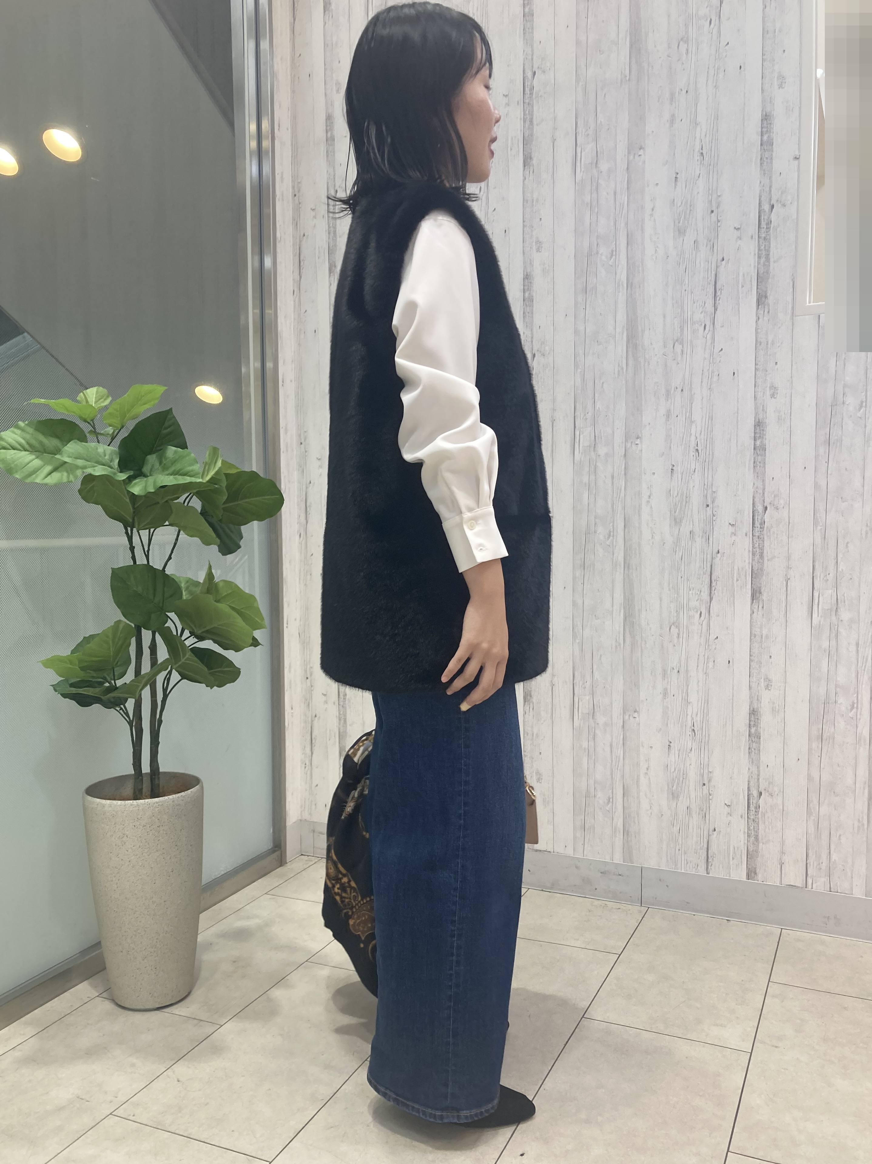 しばたさんの「Reflect｜【通勤】きれいめラウンドネックブラウス」を使ったコーディネート
