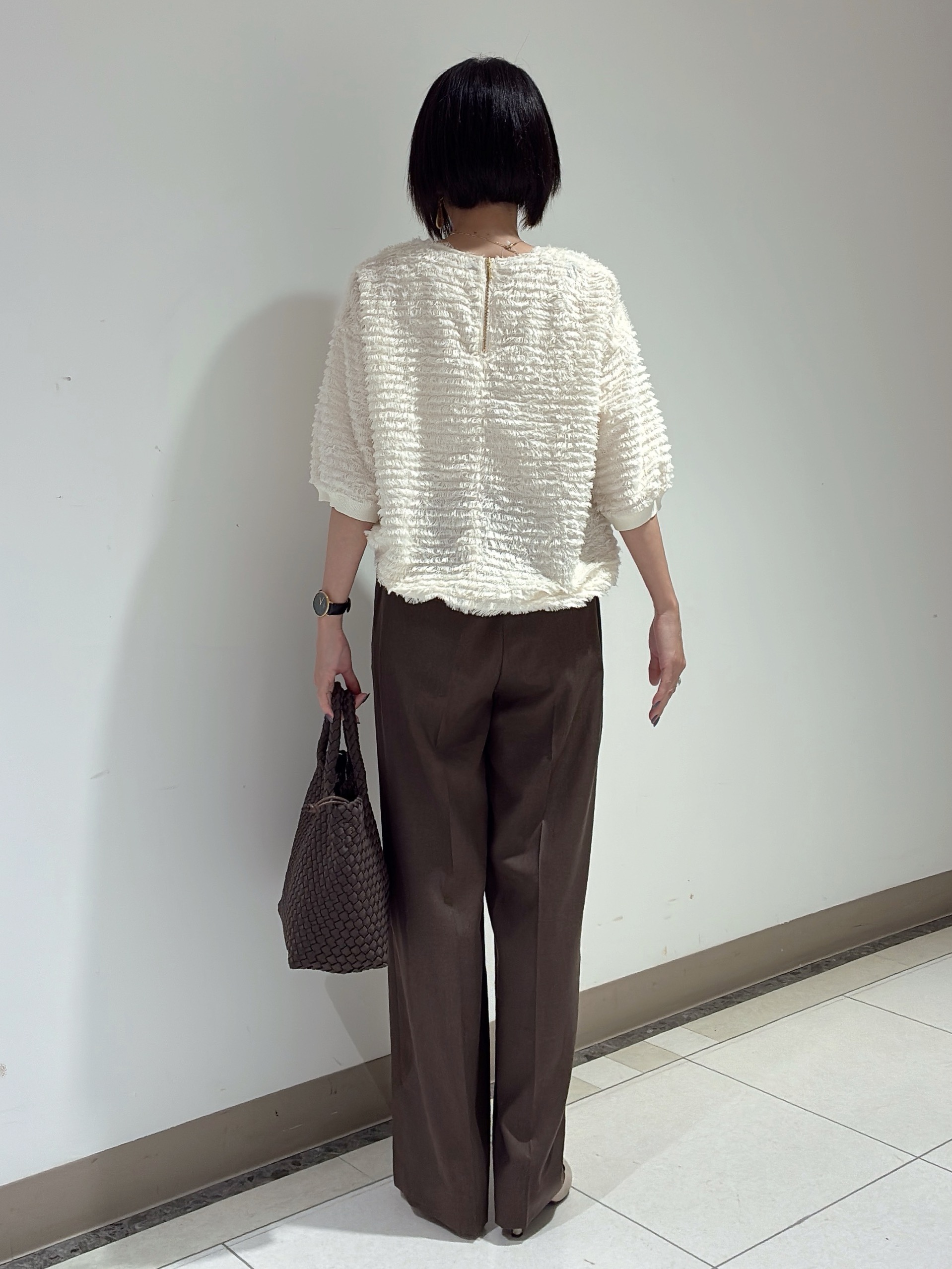 環さんの「UNTITLED｜【秋映え/体型カバー】フェザージャガードプルオーバー」を使ったコーディネート