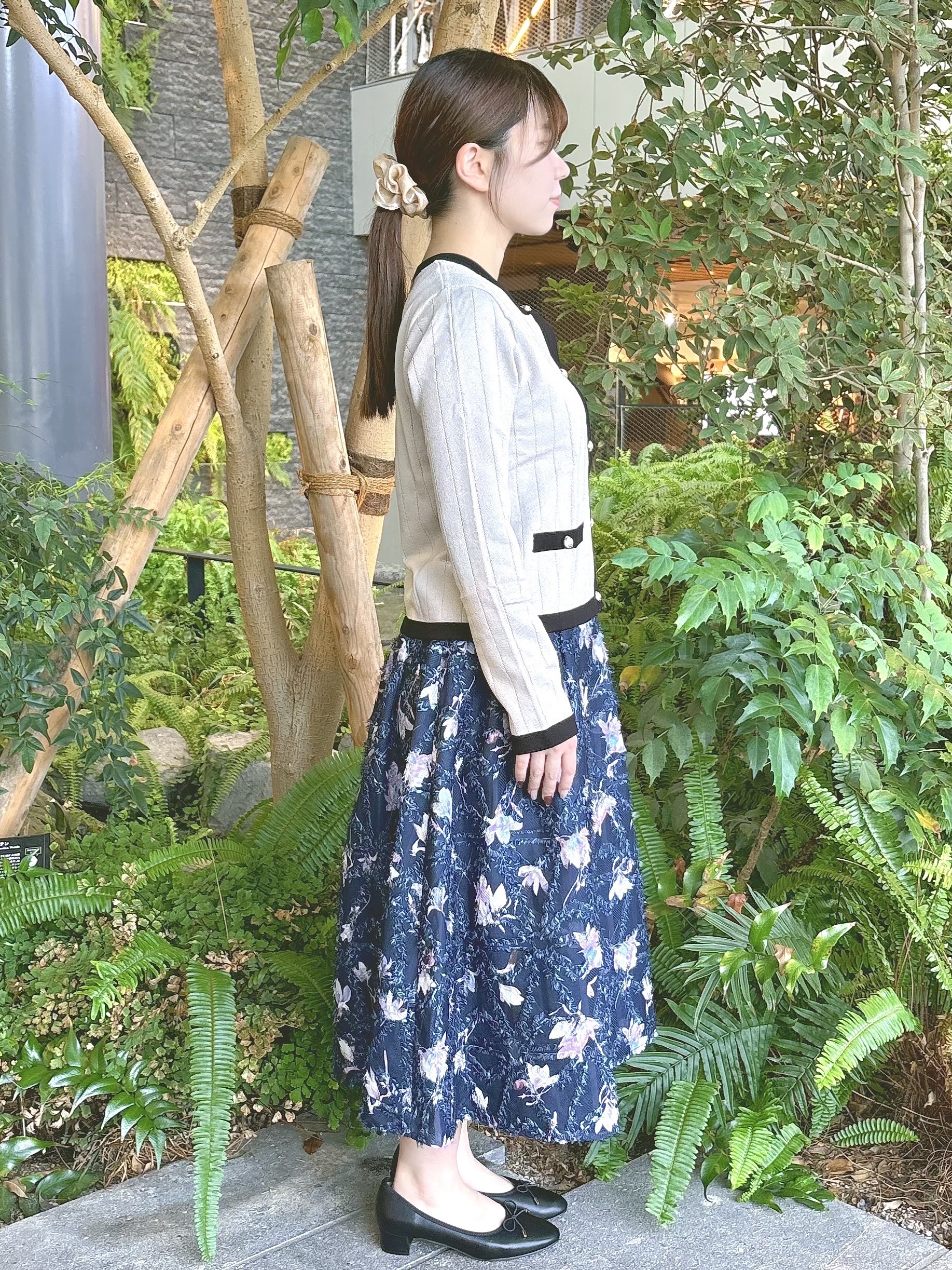 ayumiさんの「OPAQUE.CLIP｜バイカラークルーネックカーディガン【洗濯機OK】」を使ったコーディネート