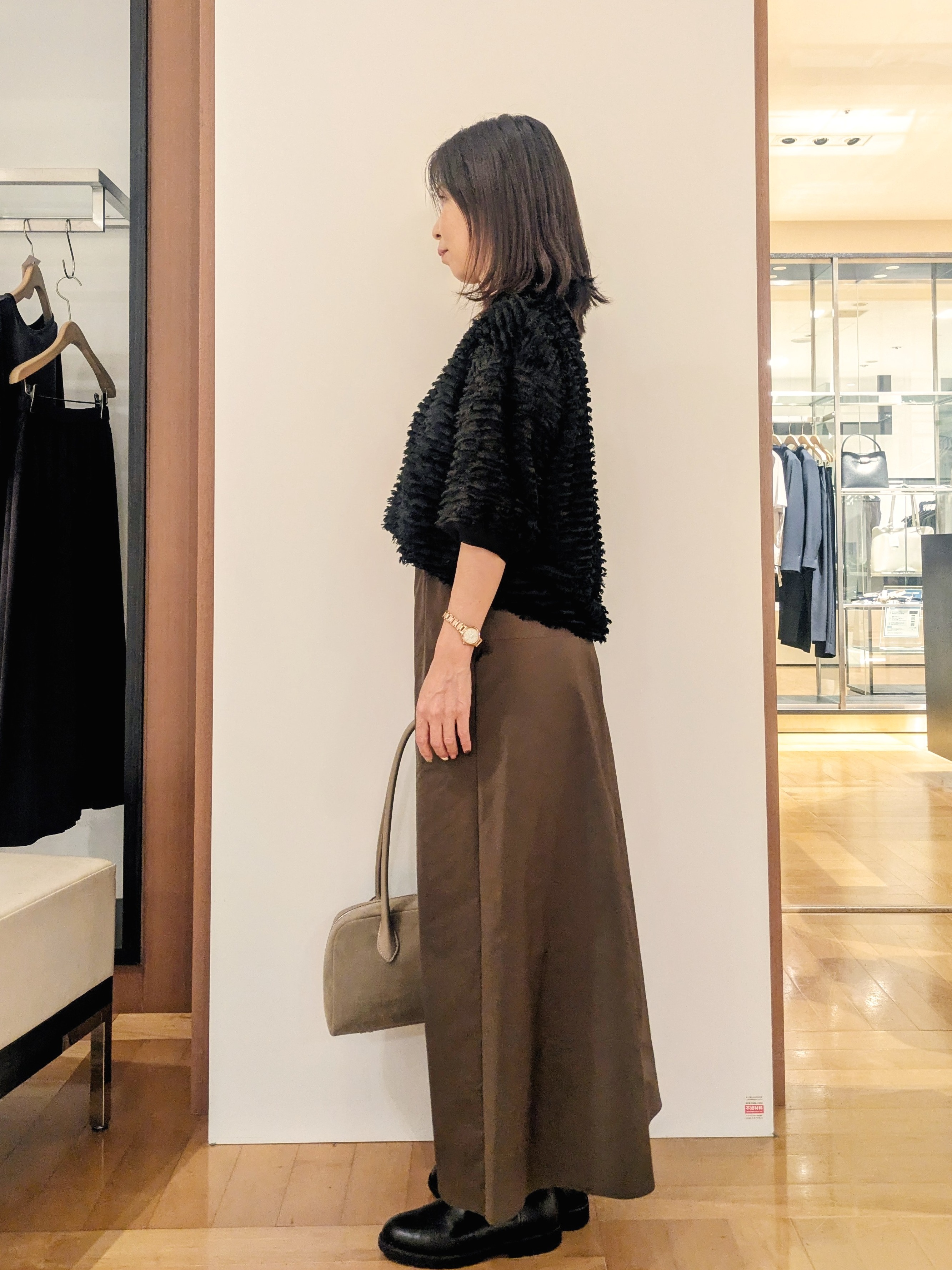 laverさんの「UNTITLED｜【秋映え/体型カバー】フェザージャガードプルオーバー」を使ったコーディネート