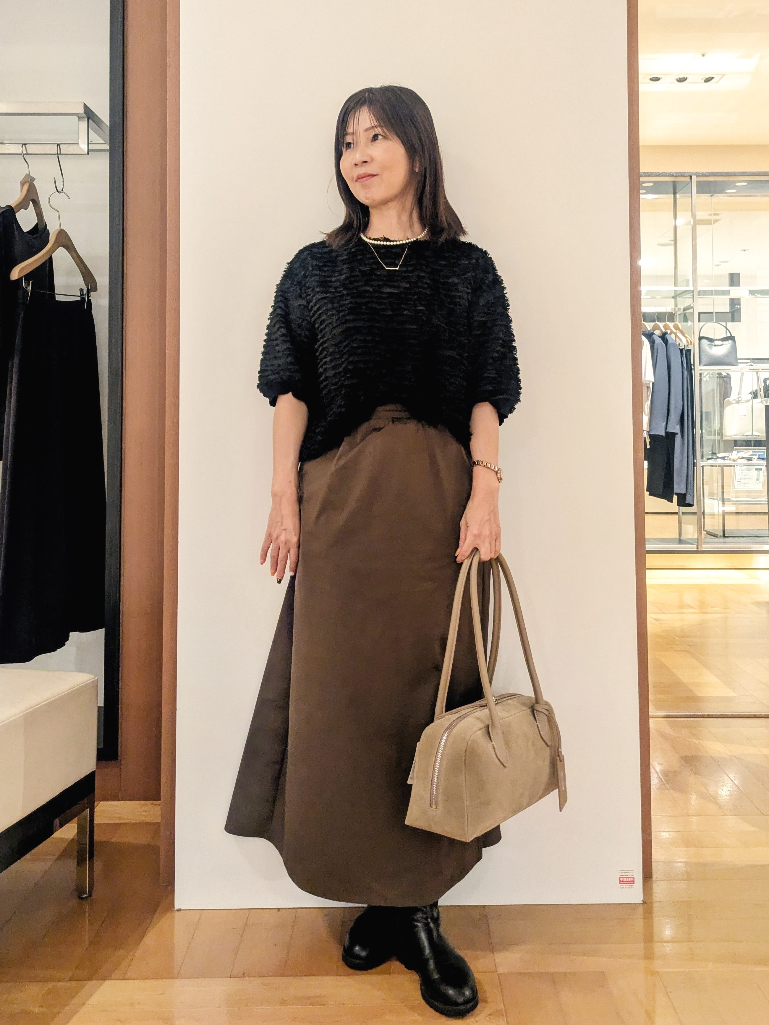 laverさんの「UNTITLED｜【秋映え/体型カバー】フェザージャガードプルオーバー」を使ったコーディネート