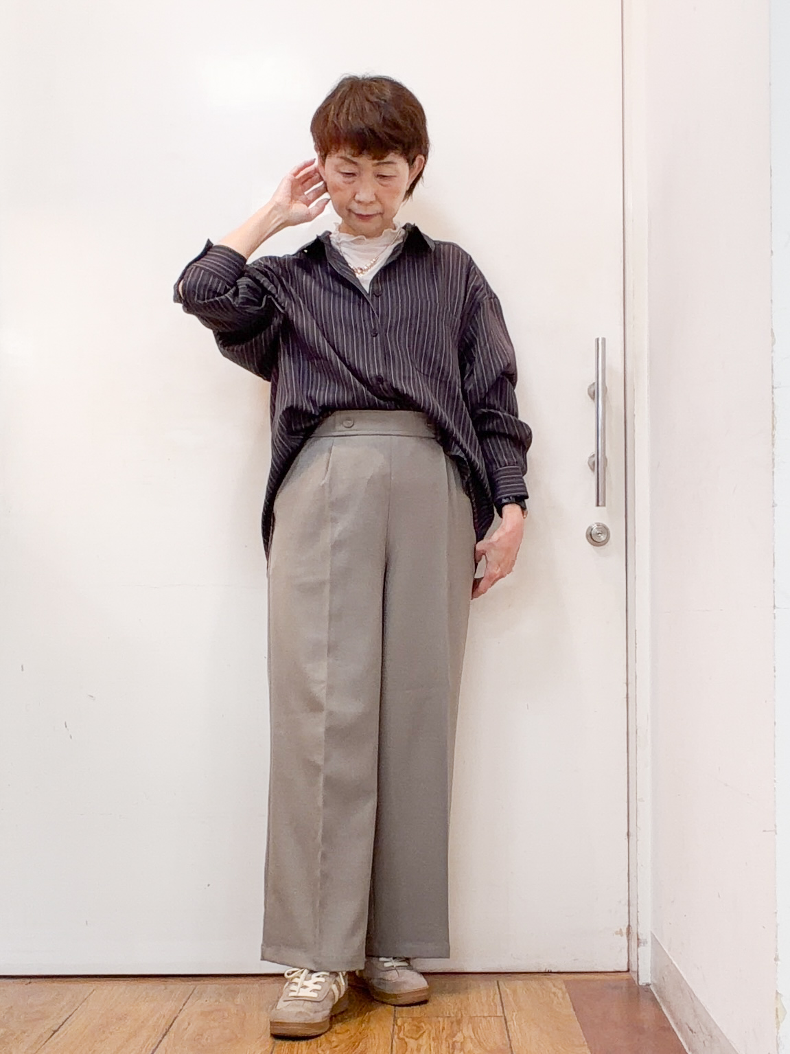 みぃさんの「SHOO･LA･RUE｜【洗濯後しわになりにくい/S-LL】選べる6パターン 羽織としても活躍する ベーシックシャツ」を使ったコーディネート