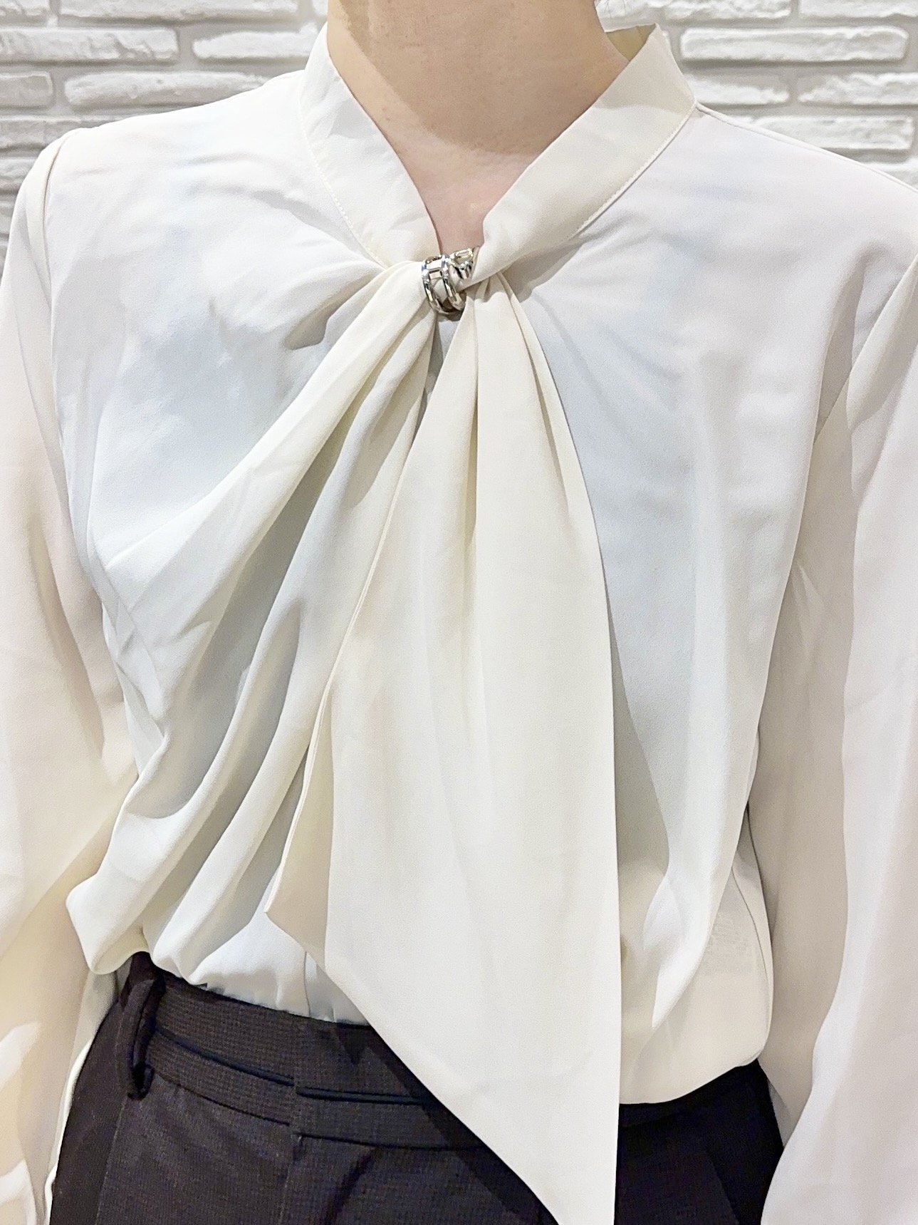 Hana...eさんの「index｜バイカラークルーネックカーディガン【洗濯機OK】」を使ったコーディネート