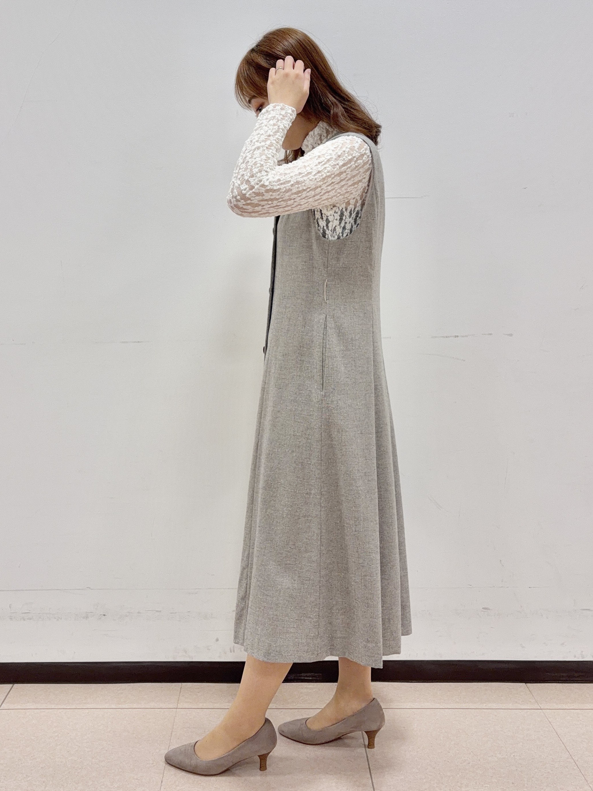 りおさんの「UNTITLED｜ネップツィードジャンスカ」を使ったコーディネート