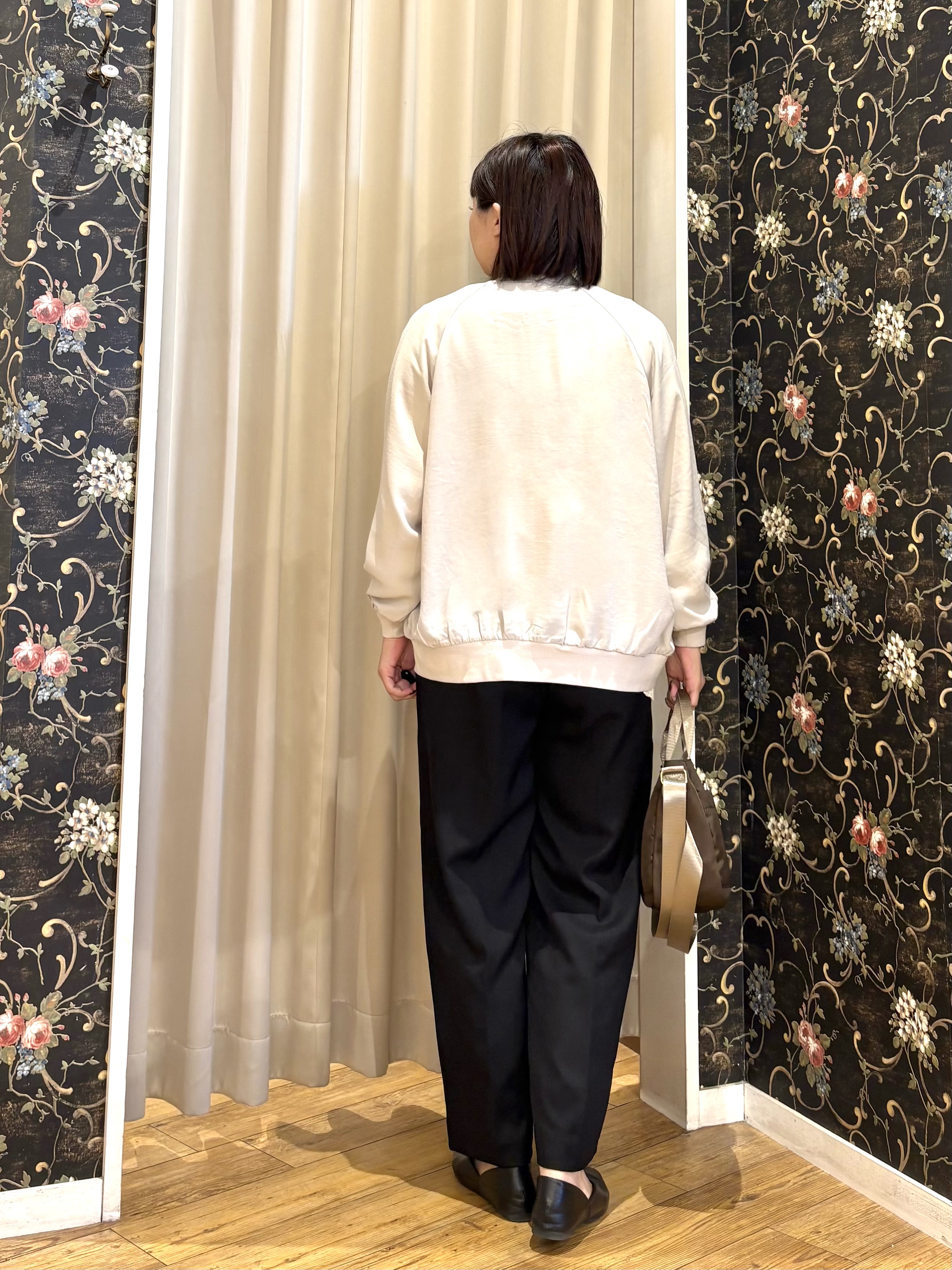 ネリさんの「SHOO･LA･RUE｜【S-LL】洗濯後しわになりにくい 麻調リブブルゾン」を使ったコーディネート