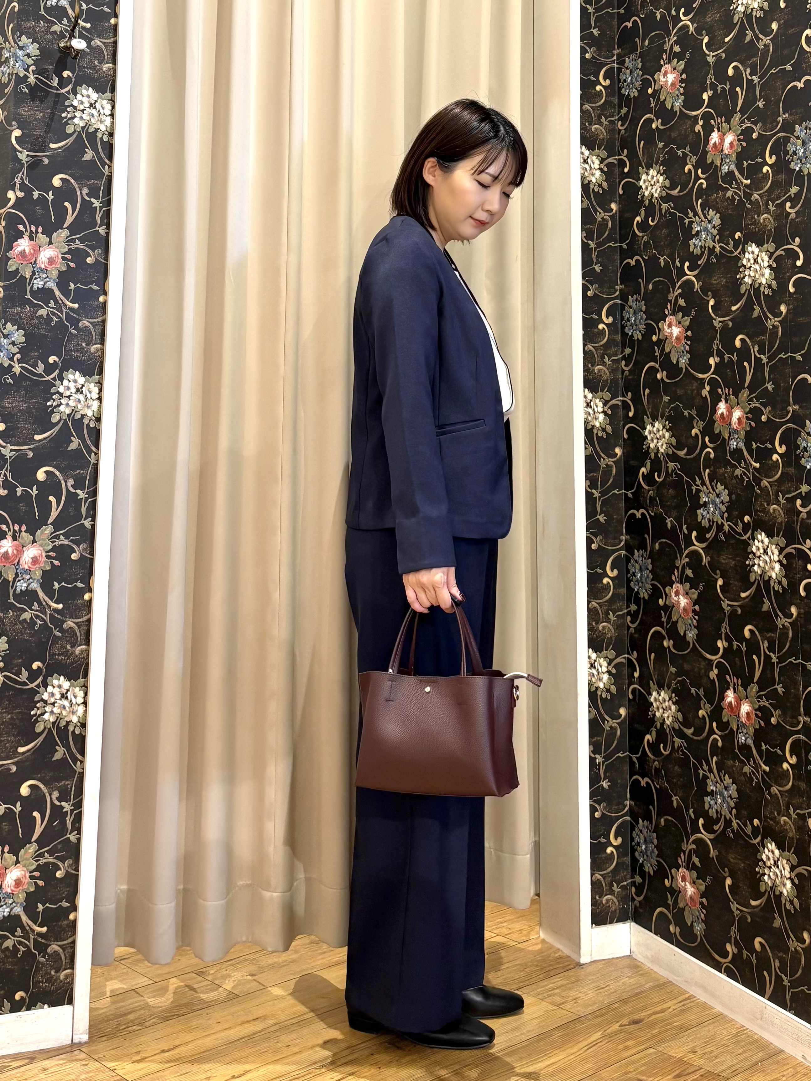 ネリさんの「SHOO･LA･RUE｜【セットアップ可/通勤/洗濯機可/SS-LL】女性らしく決まる カラーレスジャケット」を使ったコーディネート