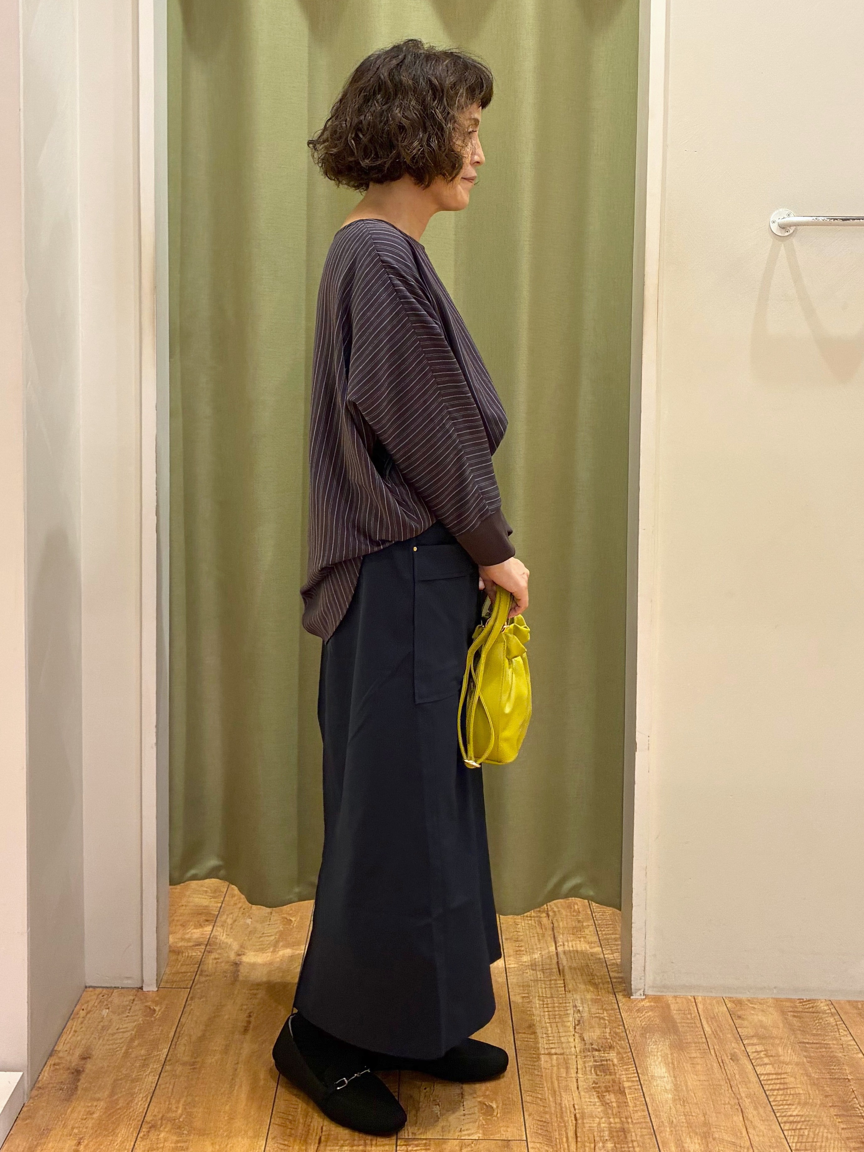 ☆ほしさんの「SHOO･LA･RUE｜【着丈選べる/洗濯後しわになりにくい】インせず着られる ドルマンブラウス」を使ったコーディネート