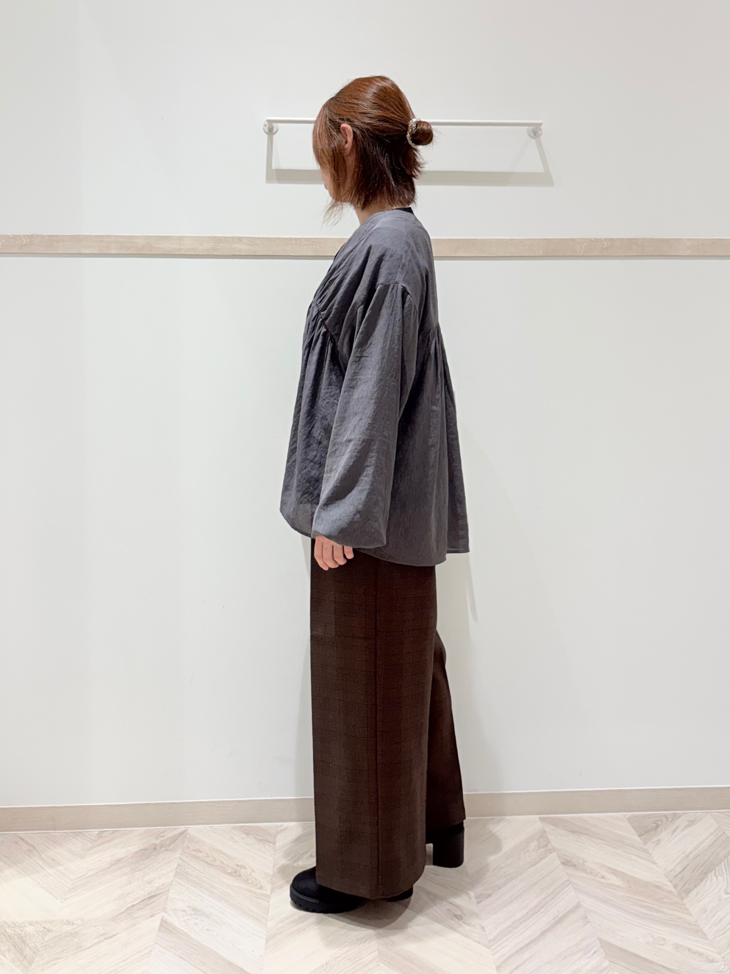 c_h_i_k_aさんの「SHOO･LA･RUE｜【S-LL/洗濯機可】着痩せシルエット シャーリングシャツカーディガン」を使ったコーディネート
