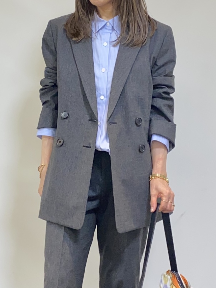tomoさんの「UNTITLED｜【セットアップ可/秋羽織り/お仕事スーツ】ウールブレンドダブルジャケット」を使ったコーディネート