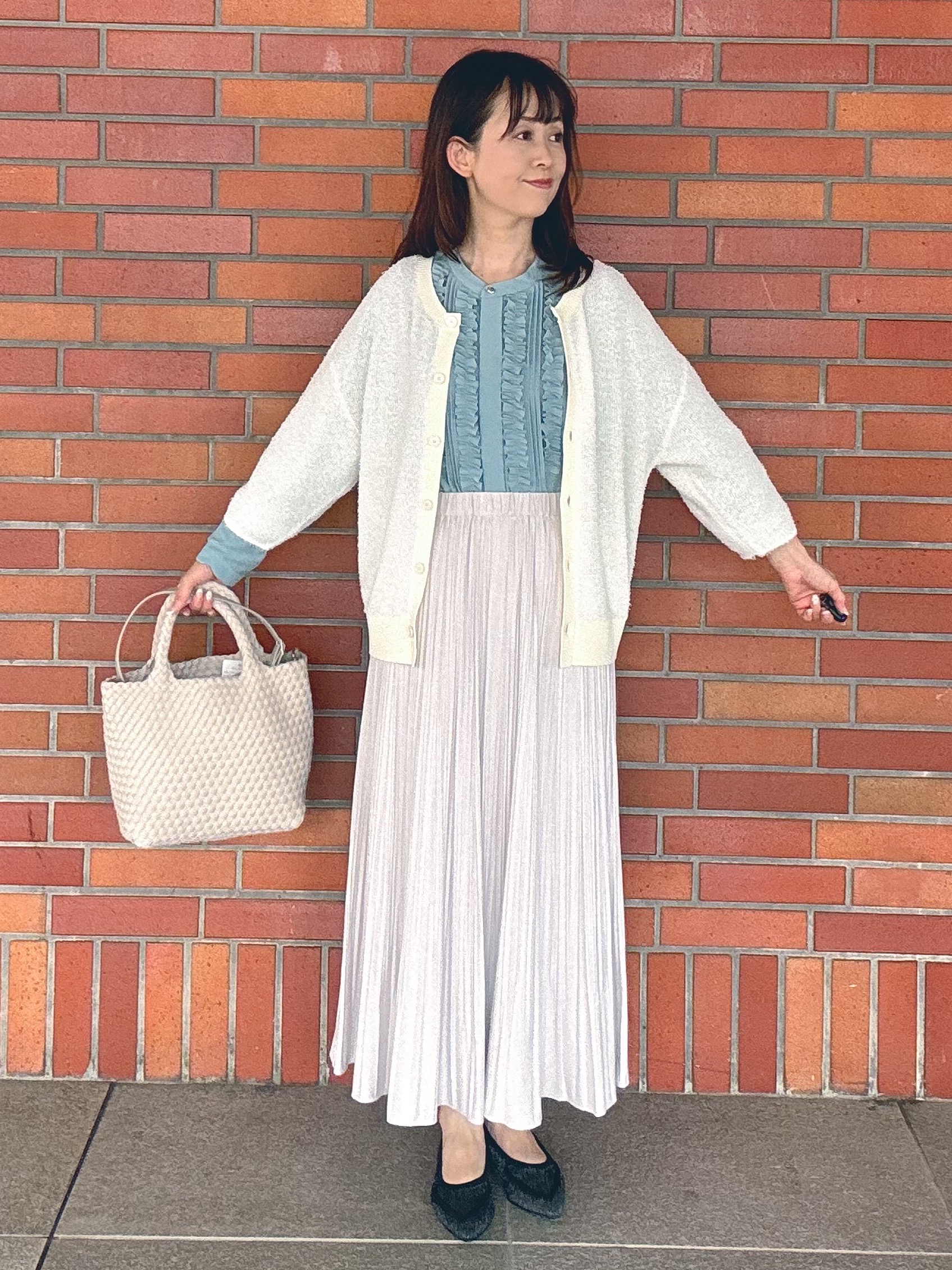 makiさんの「UNTITLED｜【ジャケットライク/前後2WAY】コットン混カールプルオーバー」を使ったコーディネート