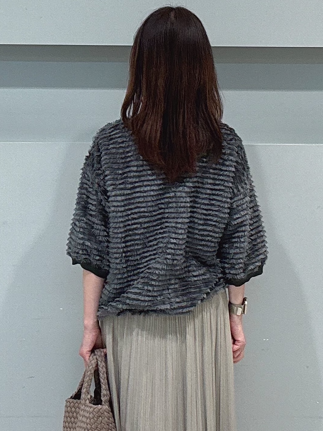 makiさんの「UNTITLED｜【秋映え/体型カバー】フェザージャガードプルオーバー」を使ったコーディネート