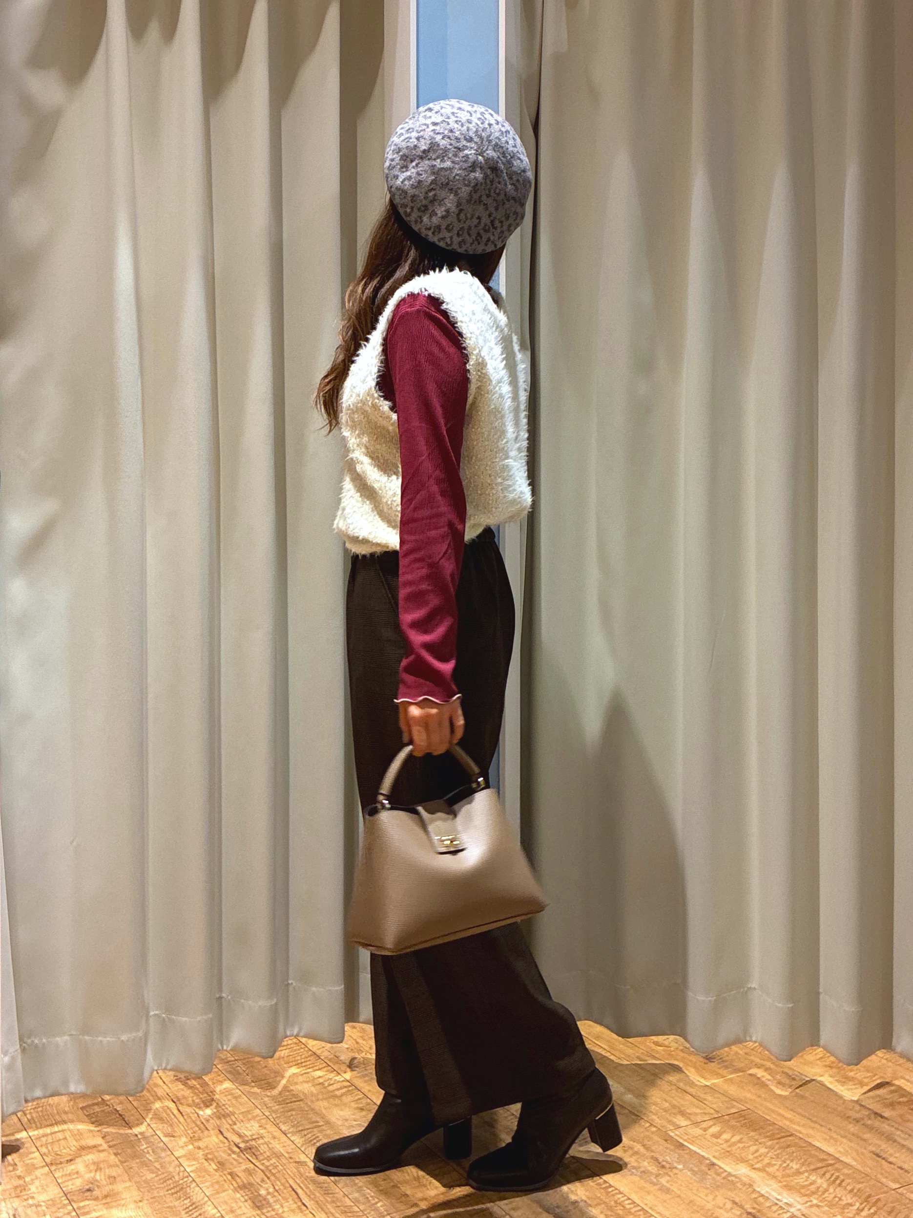 もんちゃんさんの「SHOO･LA･RUE｜【洗濯機可】配色メロウで華やかに アソート楊柳トップス」を使ったコーディネート